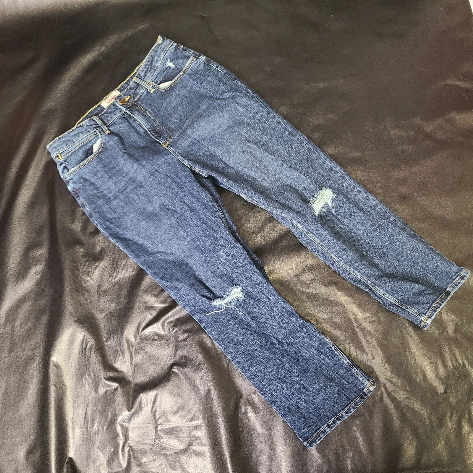 Wrangler Wrangler dark blue high-rise true straight crop size 12 Size 34" / US 12 / IT 48 - 1 Thumbnail