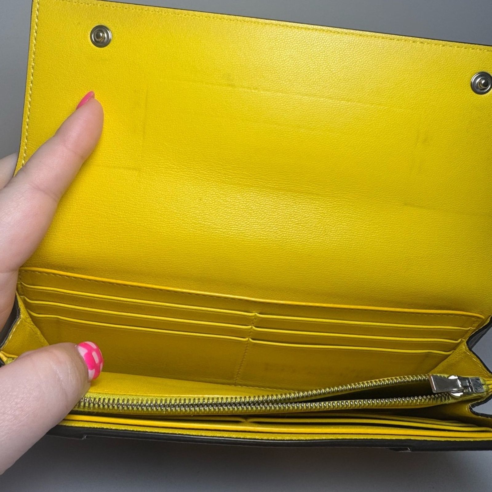 Celine Celine Large Flap Multifunction Wallet Grey Grained Leather Size ONE SIZE - 9 Thumbnail