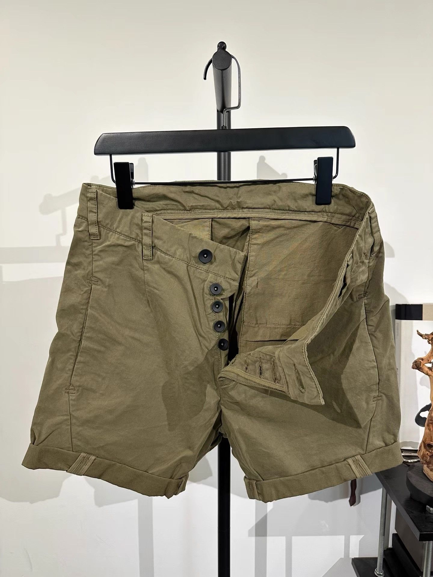 11 By Boris Bidjan Saberi 11by BBS P5 Olive Cotton 5-Pocket Shorts K35 Size US 35 - 3 Thumbnail