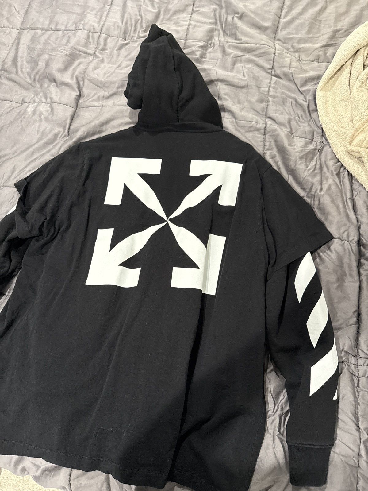 Off-White Off-White Hoodie – Size L – Authentic – Great Condition Size US L / EU 52-54 / 3 - 2 Thumbnail
