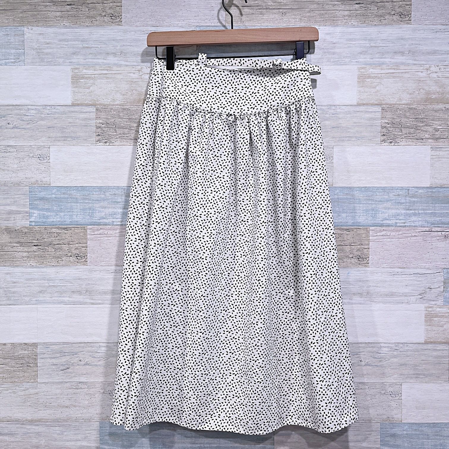 Corey Lynn Calter Corey Lynn Calter Yoke Belted Midi Skirt White Black Dot XS Size 25" / US 0 / IT 36 - 4 Thumbnail