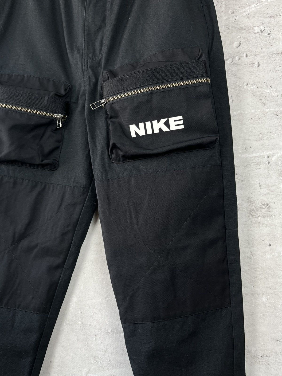 Japanese Brand × Nike Nike - City Made Woven Cargo Pants Black S Size US 30 / EU 46 - 6 Thumbnail