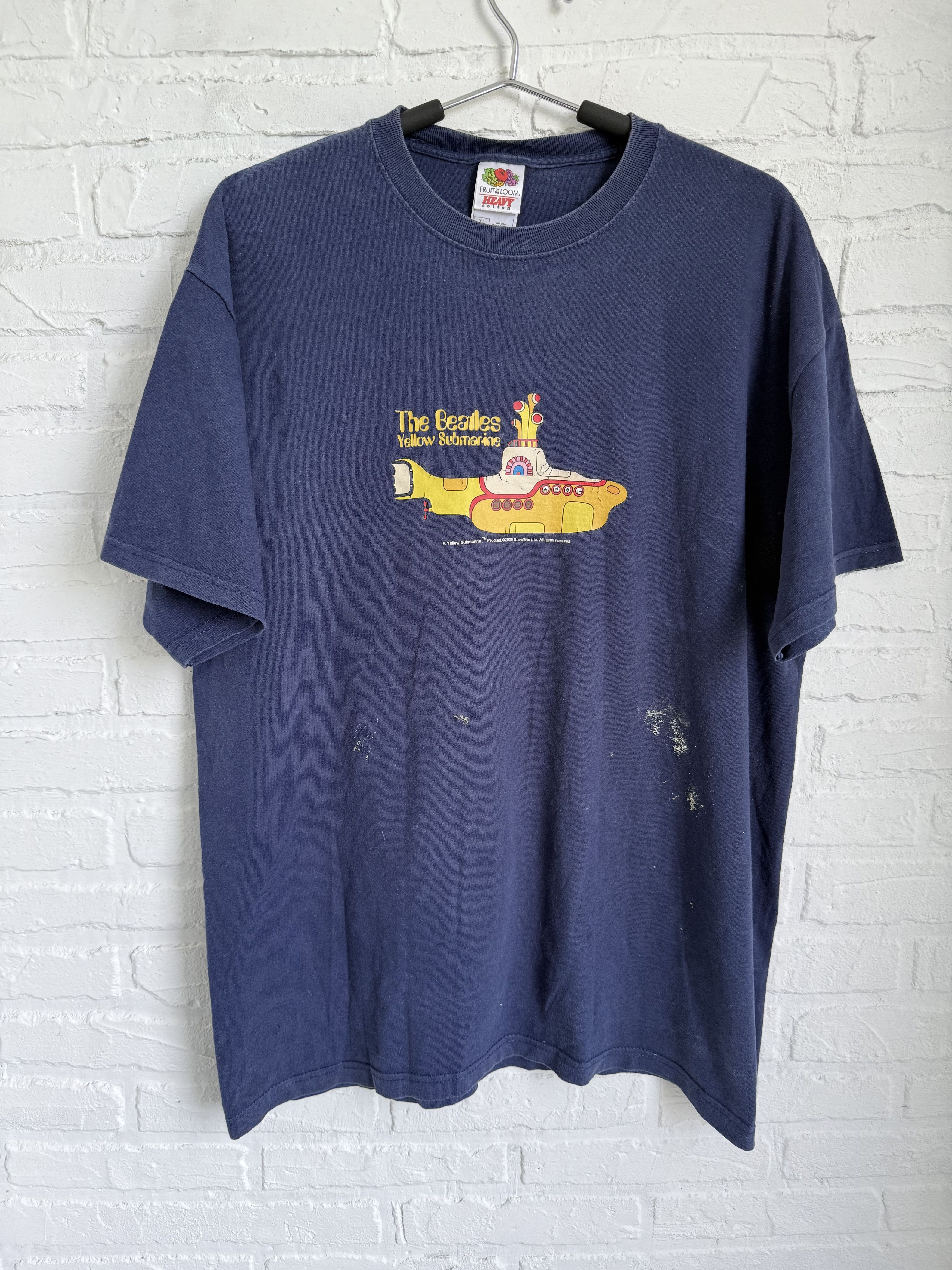 Vintage Vintage 2006 The Beatles yellow submarine t-shirt Size US XL / EU 56 / 4 - 1 Thumbnail