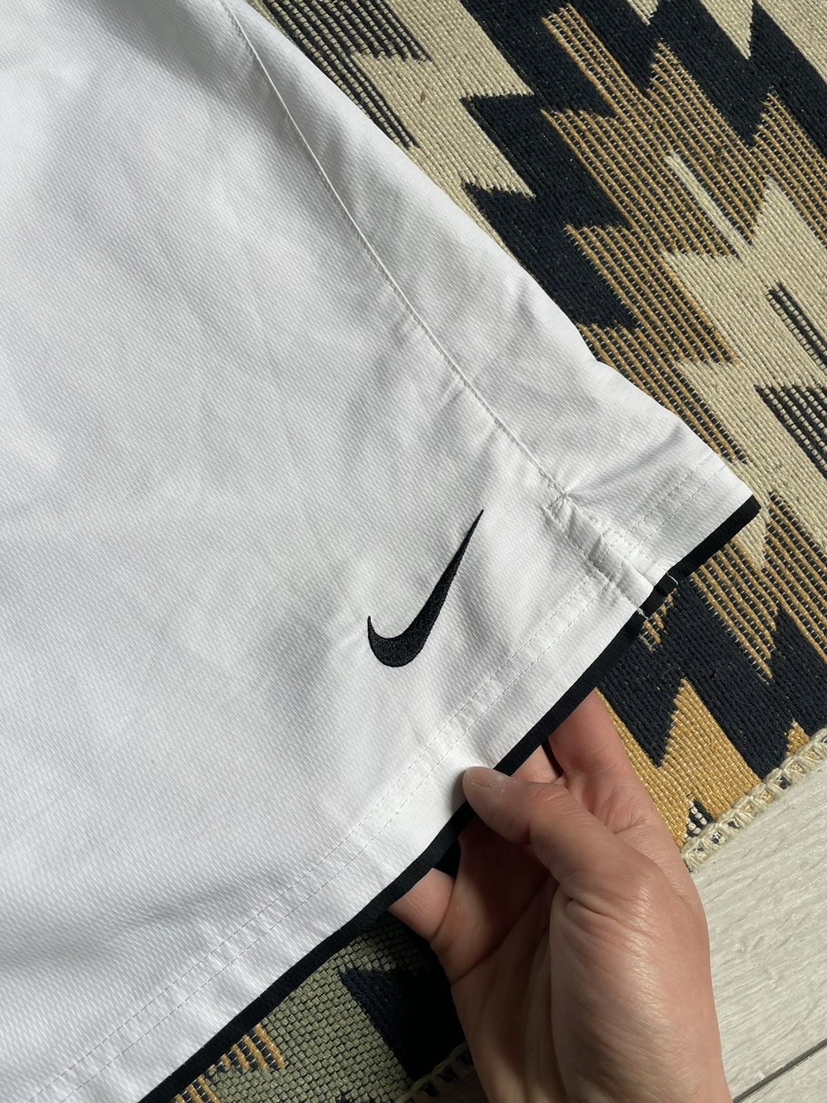 Nike × Vintage Vintage Nike Manchester United Soccer Shorts Size US 32 / EU 48 - 5 Thumbnail