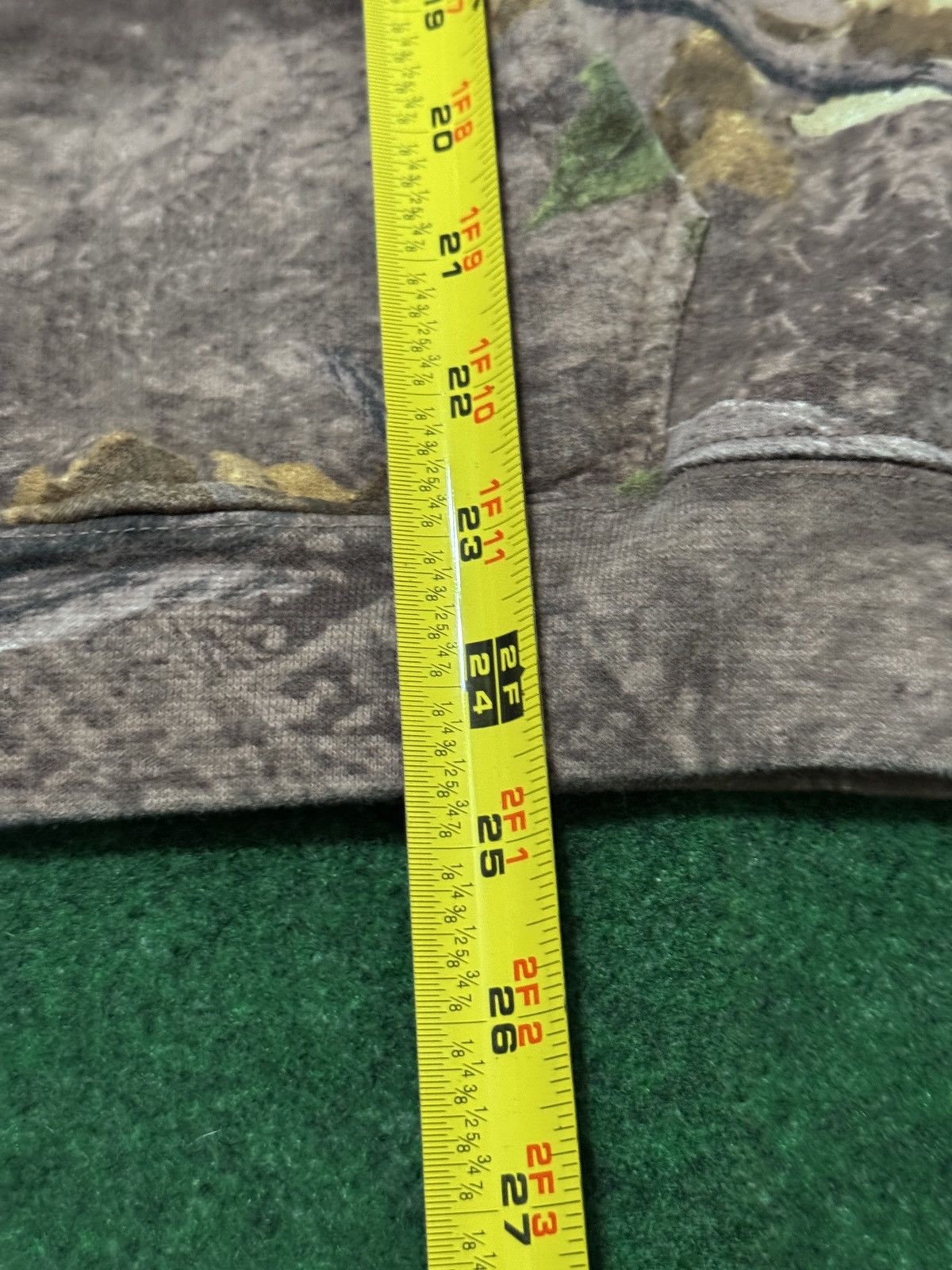Vintage Y2K Tree Camo Outdoors Hoodie Hip Hop Grunge Sweatshirt Size US S / EU 44-46 / 1 - 5 Thumbnail