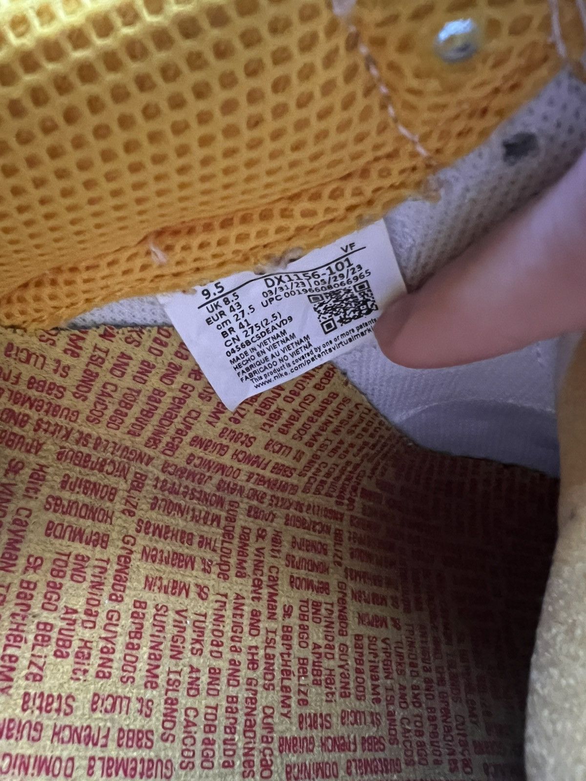 Nike Nike Air Force 1 West Indies Yellow Size US 9.5 / EU 42-43 - 6 Thumbnail