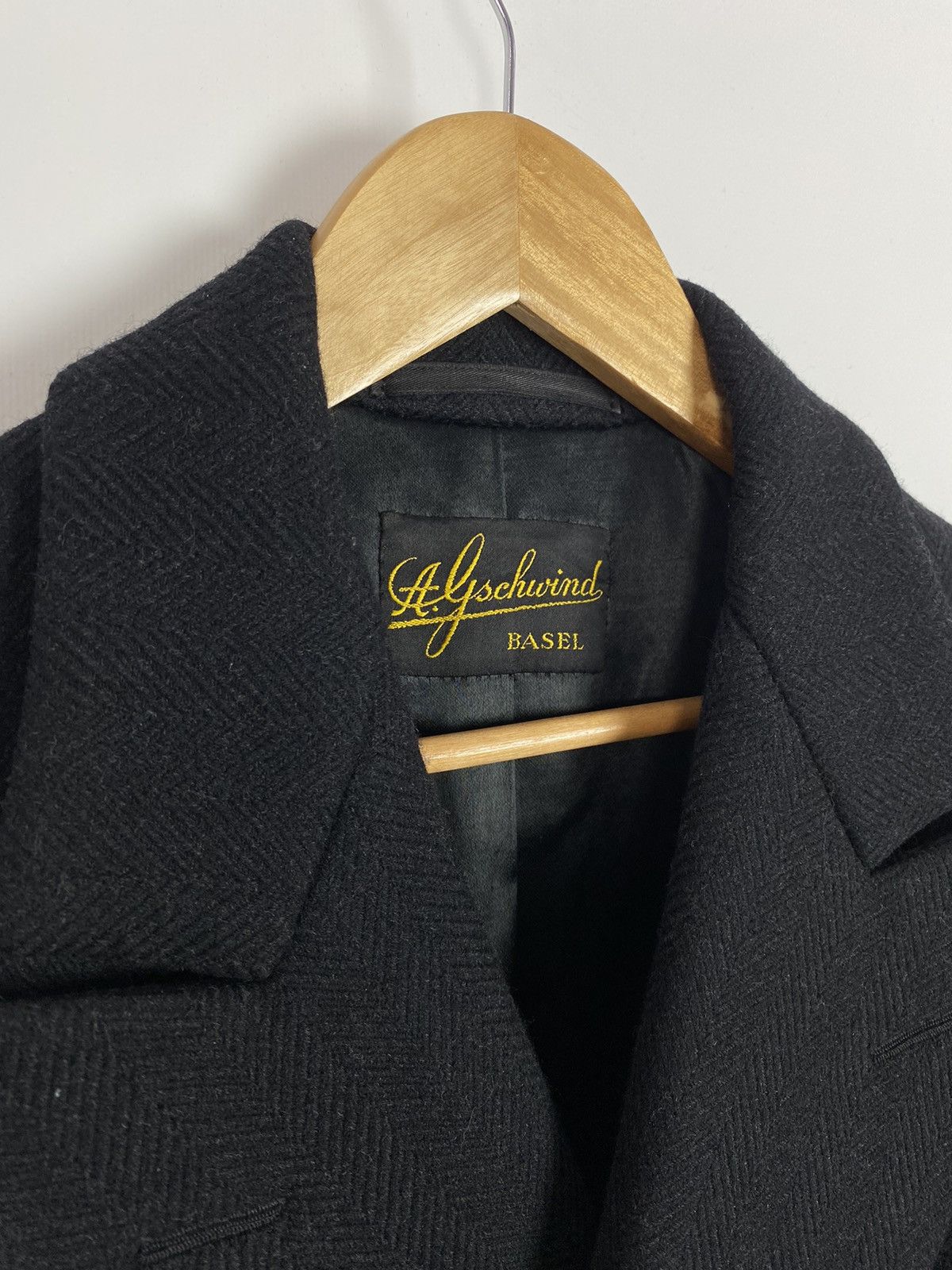 Vintage 1930’s Vintage Black Herringbone Wool Double Breasted Coat Size US M / EU 48-50 / 2 - 6 Thumbnail