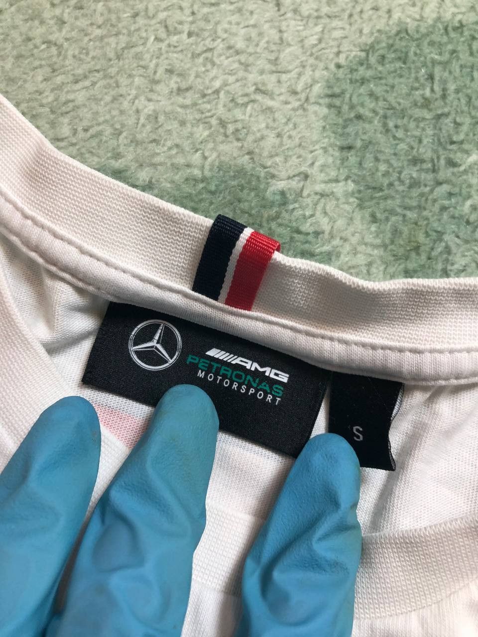 Mercedes-Benz Vintage AMG Petronas Mercedes Racing Short Sleeve T-Shirt Size US S / EU 44-46 / 1 - 2 Thumbnail