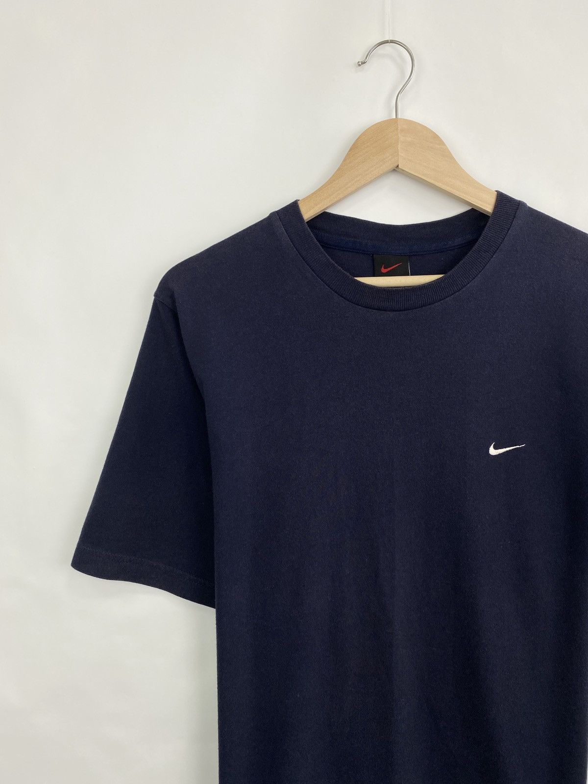 Nike 🇺🇸 Vintage 90s Nike Swoosh Retro T-Shirt Y2K Rare Hype Size US M / EU 48-50 / 2 - 2 Thumbnail