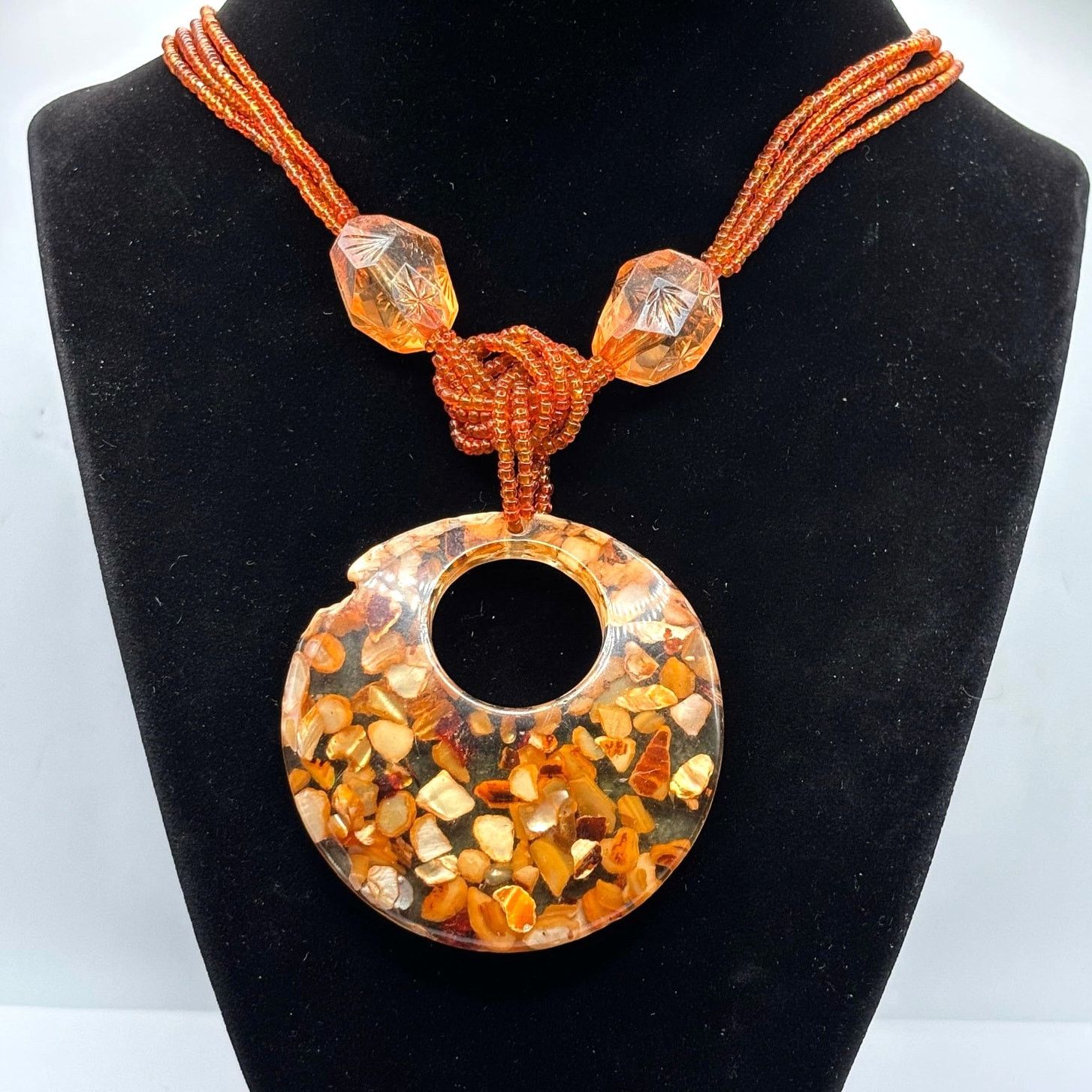 Other Vintage Brown Circle Necklace Size ONE SIZE - 1 Thumbnail