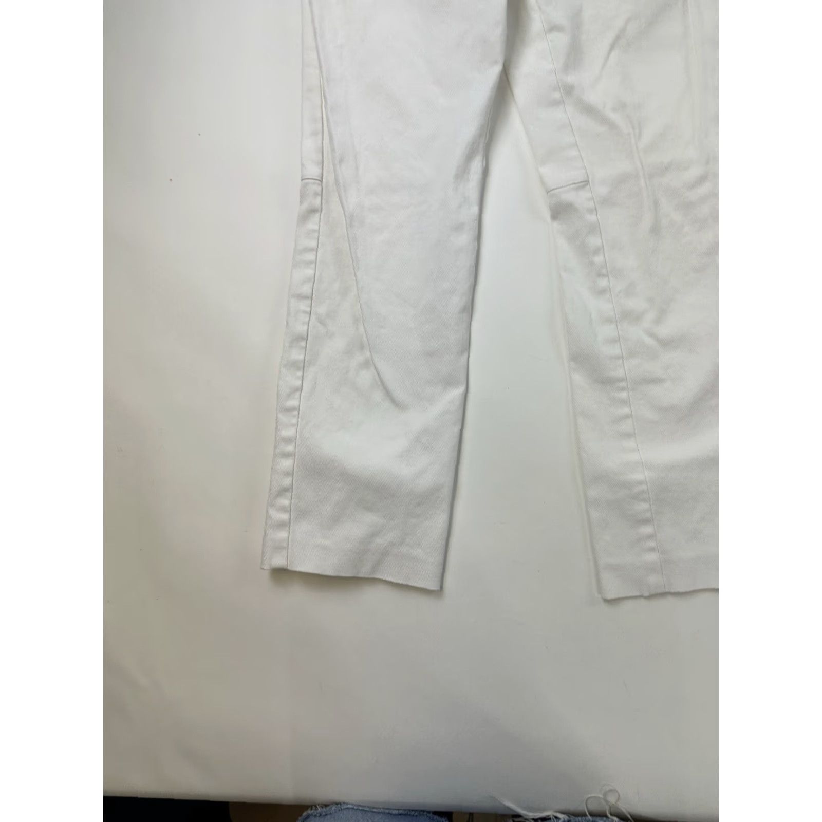 Vintage Caché Pants Women’s 4 White Cropped Cotton Spandex Regular Size 4 Womens Pants White Cropped Caché Size 27" / US 4 / IT 40 - 8 Thumbnail