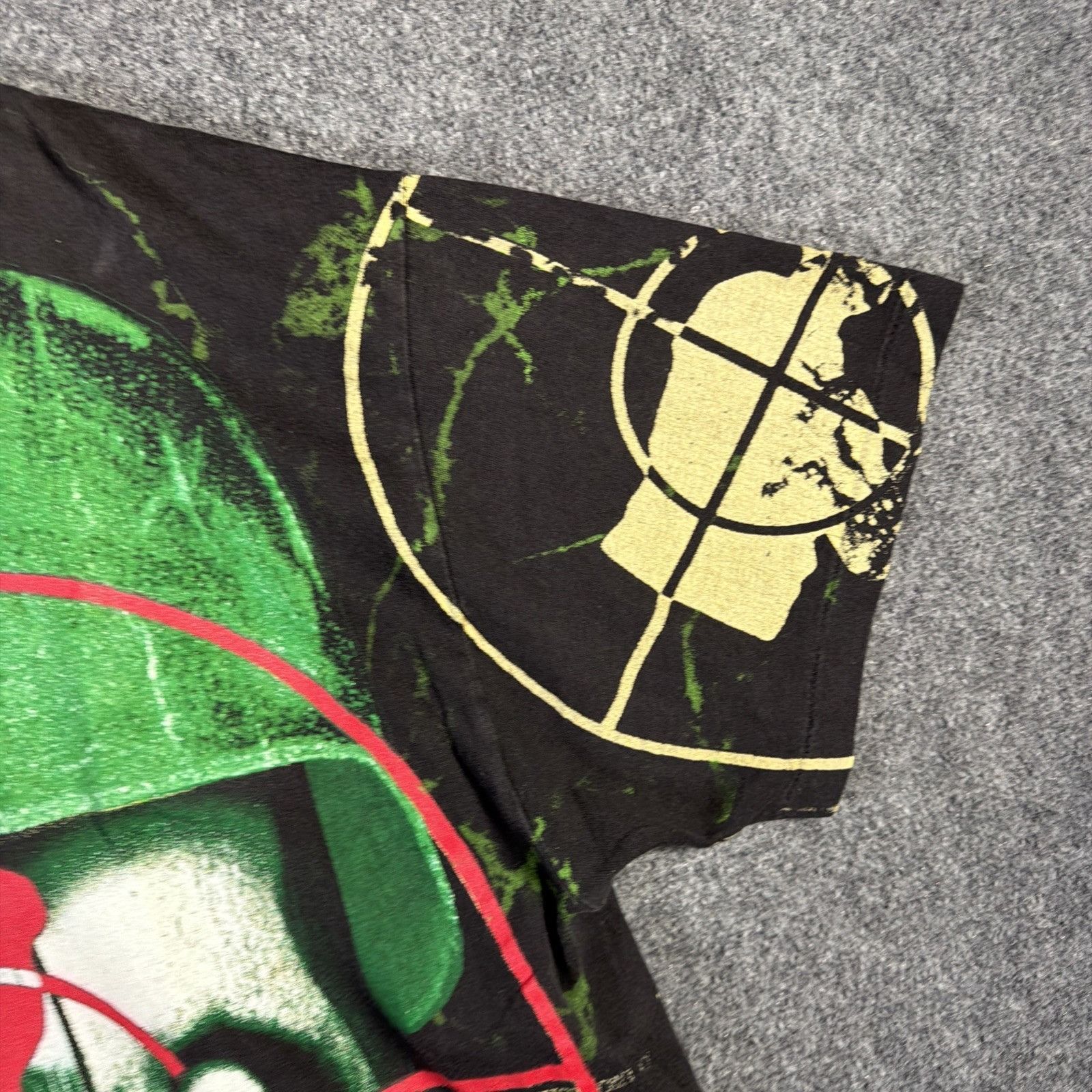 Band Tees Vintage Public Enemy Shirt Mens XL Black 90s AOP Skull Rare Size US XL / EU 56 / 4 - 7 Thumbnail