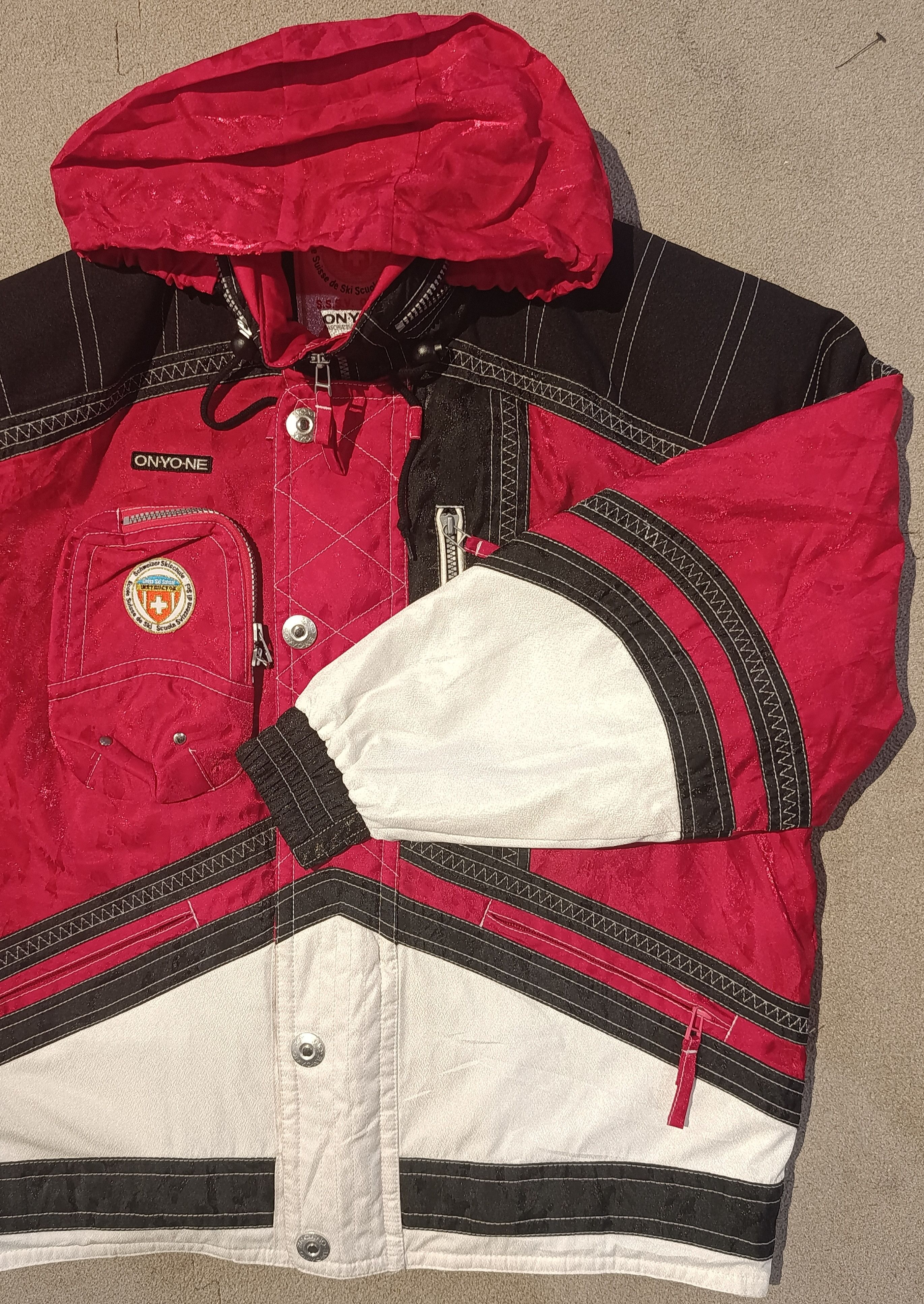 Other Rare Vintage 90s ON-YO-NE Swiss Ski School Instructor Jacket Size US S / EU 44-46 / 1 - 2 Thumbnail