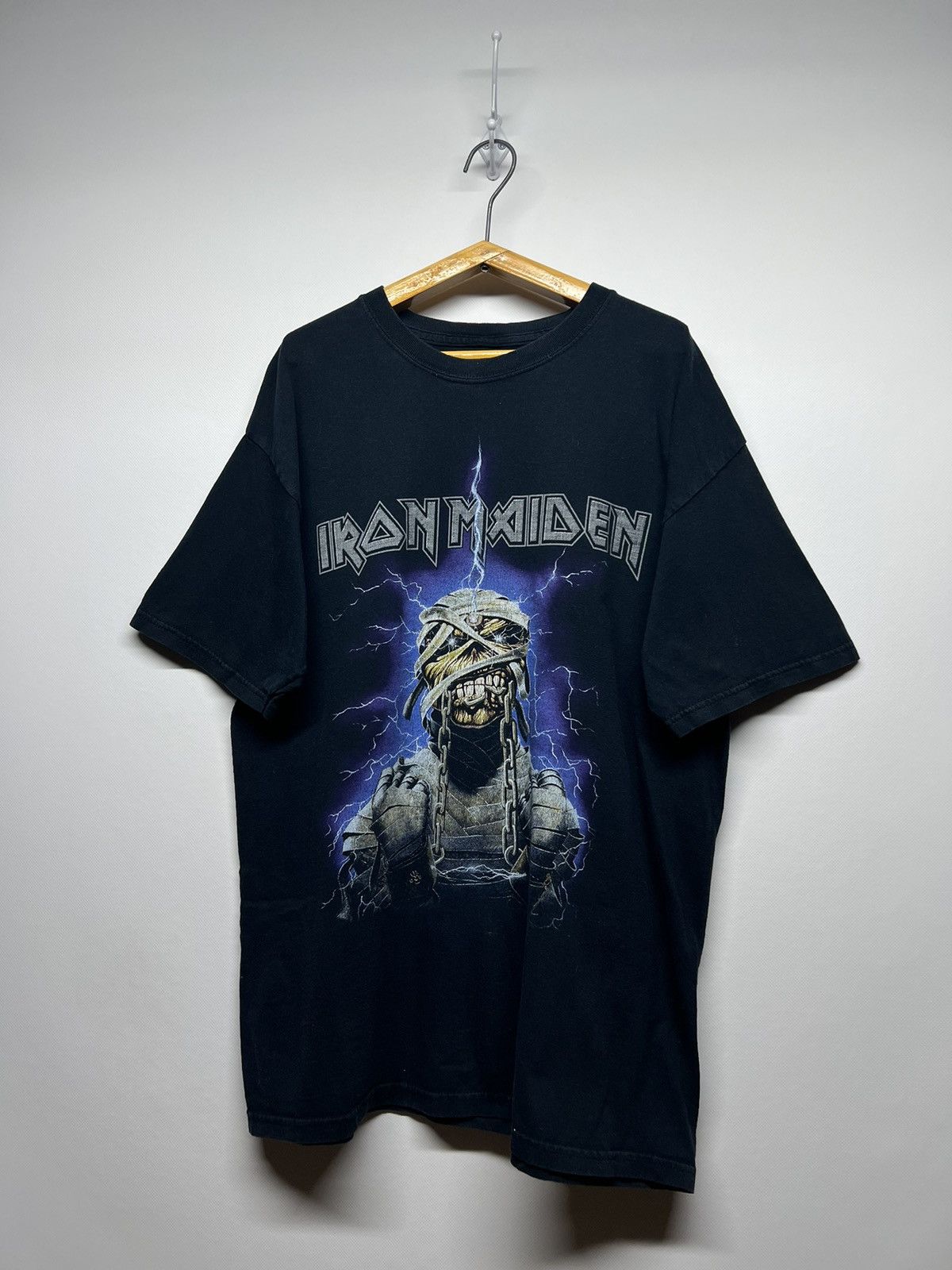 Band Tees × Vintage Vintage Y2k 2000s Iron Maiden Big Logo T-Shirt Size US M / EU 48-50 / 2 - 2 Thumbnail