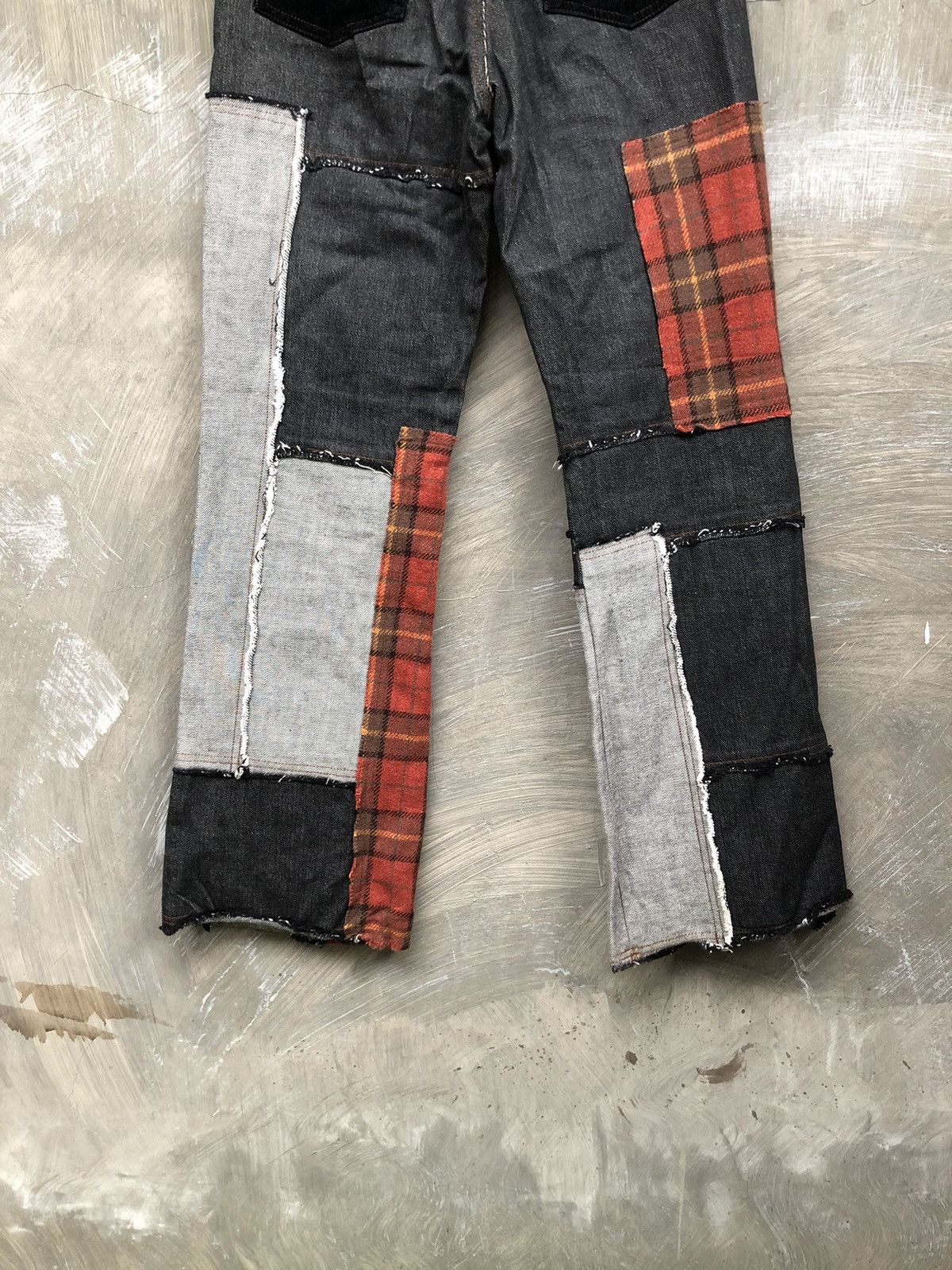 Japanese Brand × Le Grande Bleu (L.G.B.) Y2K💥 Betty’s Blue Shinji Abe Patchwork Denim Size US 28 / EU 44 - 9 Thumbnail