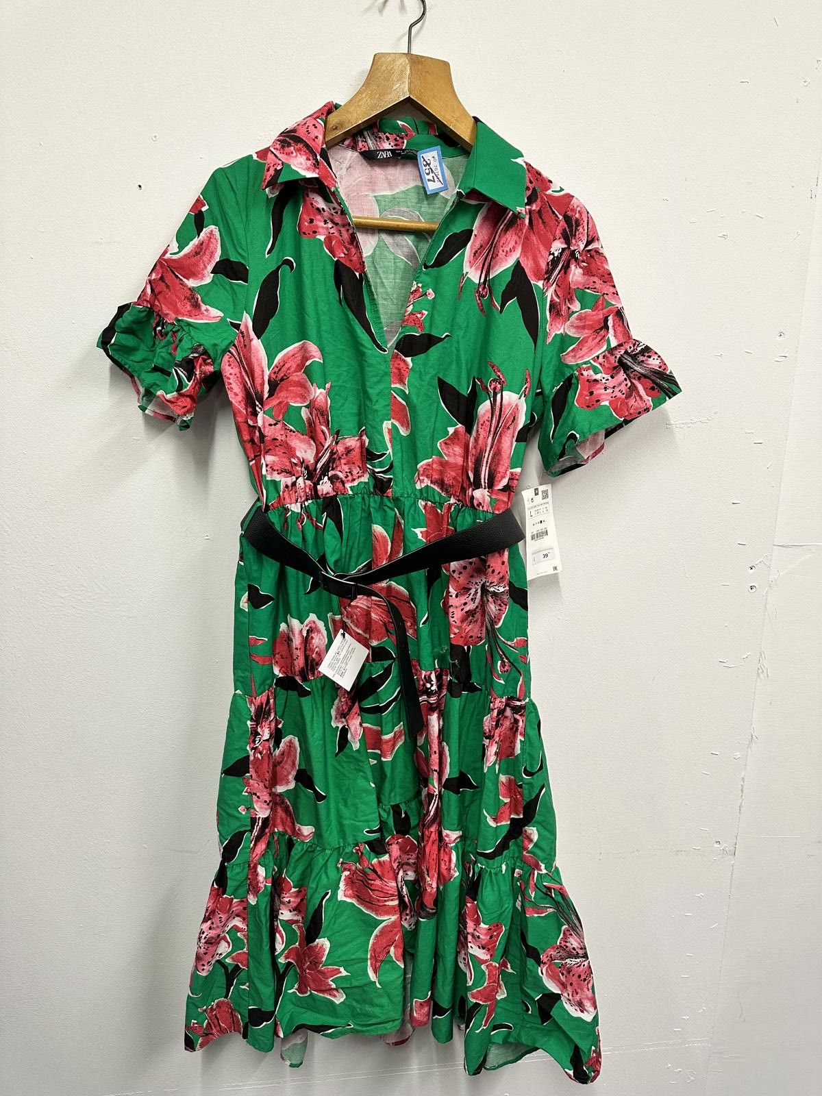green emerald velvet dress Zara Light Green Floral Maxi Dress with Metallic Details- Size S – The  Saved Collection