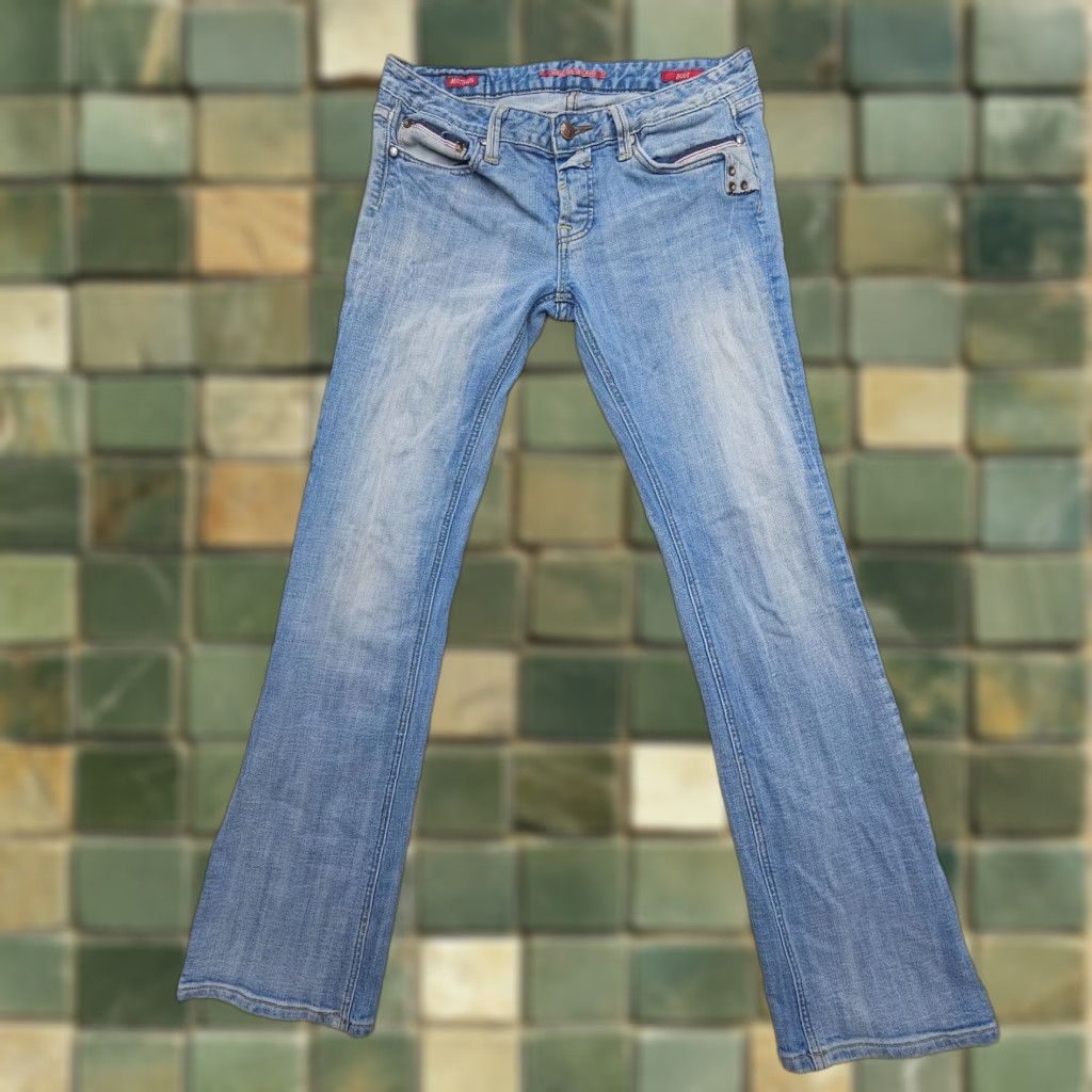 Vintage VIGOSS Vintage Low Rise Button Fly Jeans Women 29 Blue Bootcut 90s Bohemian American Western 5-Pocket Denim jeans Size 29" - 1 Thumbnail