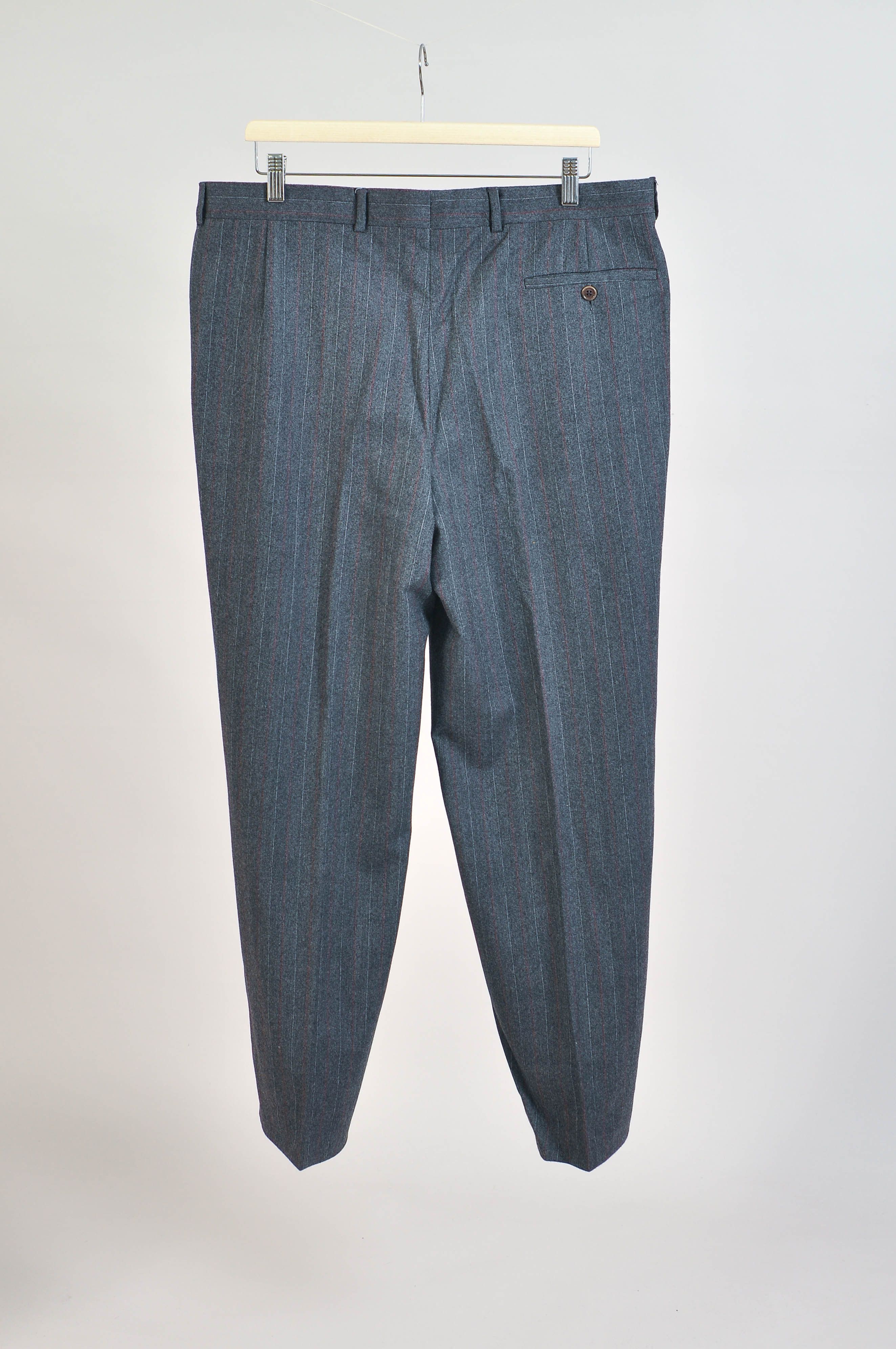 Loro Piana Loro Piana striped grey suit Size 46R - 11 Thumbnail