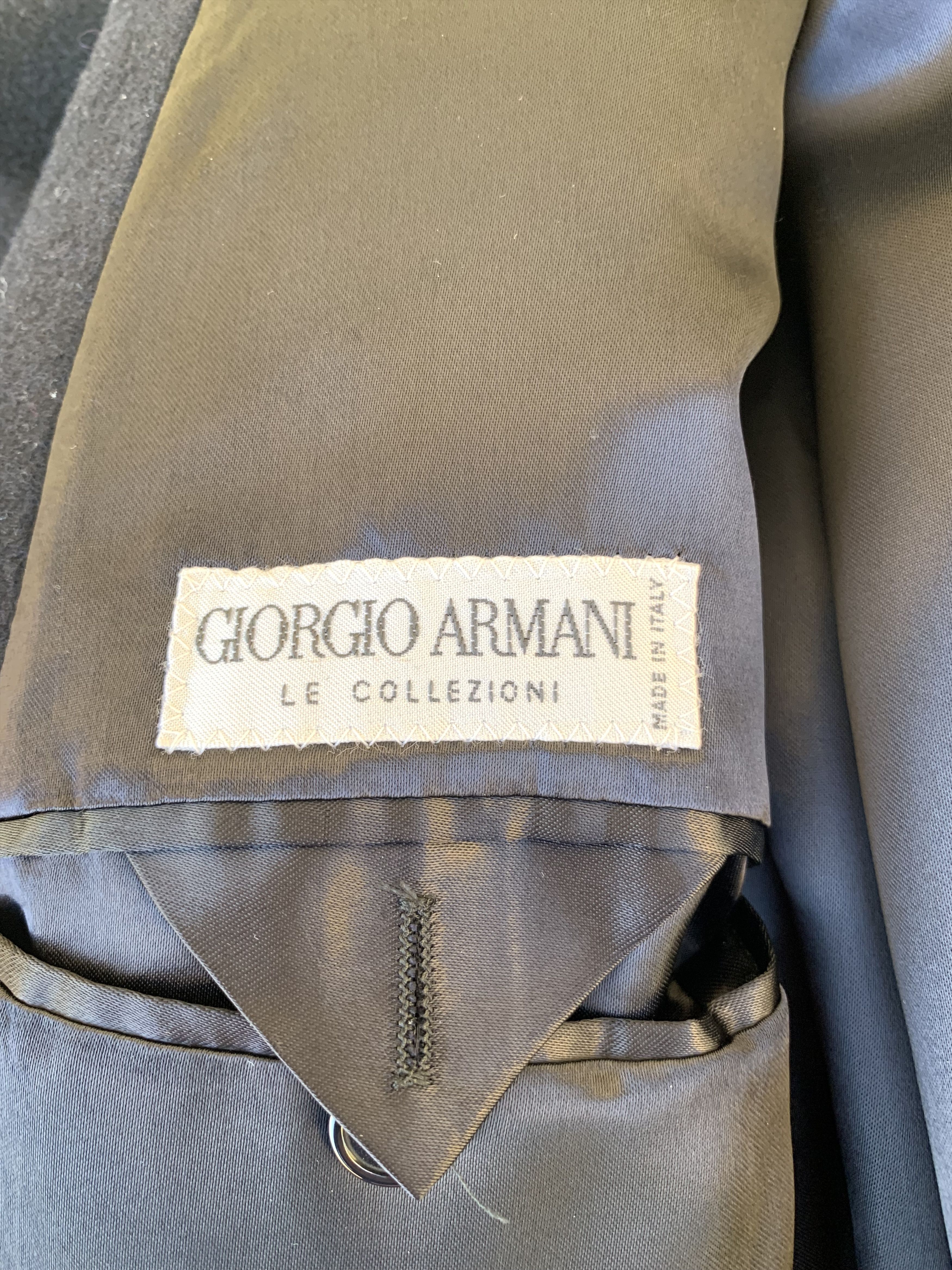 Giorgio Armani Giorgio Armani Double-Breasted Coat - Size 52 IT/ US L Size US L / EU 52-54 / 3 - 5 Thumbnail