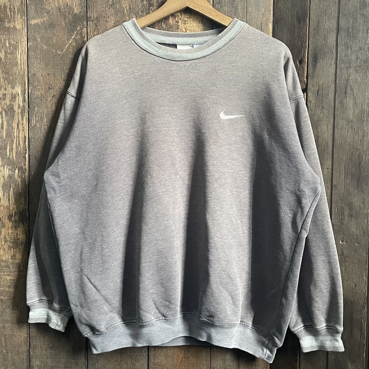Nike × Vintage Vintage Nike Crewneck Sweatshirt Size US XL / EU 56 / 4 - 1 Thumbnail
