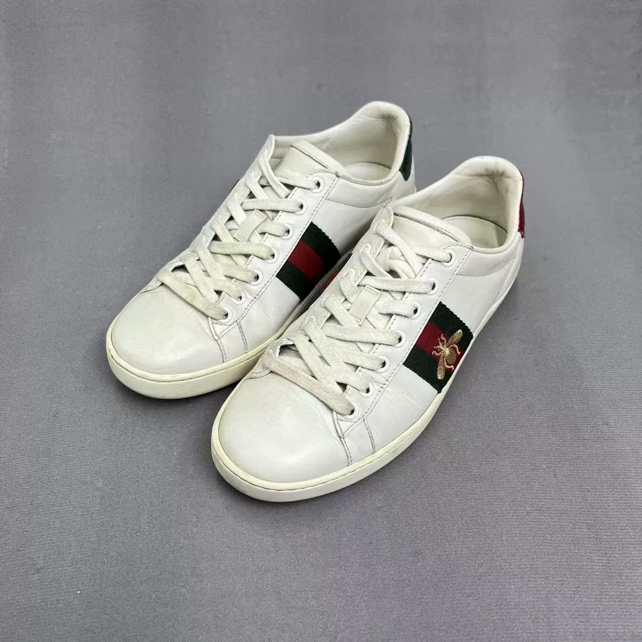 Gucci Gucci Ace Classic Bee White Sneakers Size US 5.5 / IT 35.5 - 1 Thumbnail