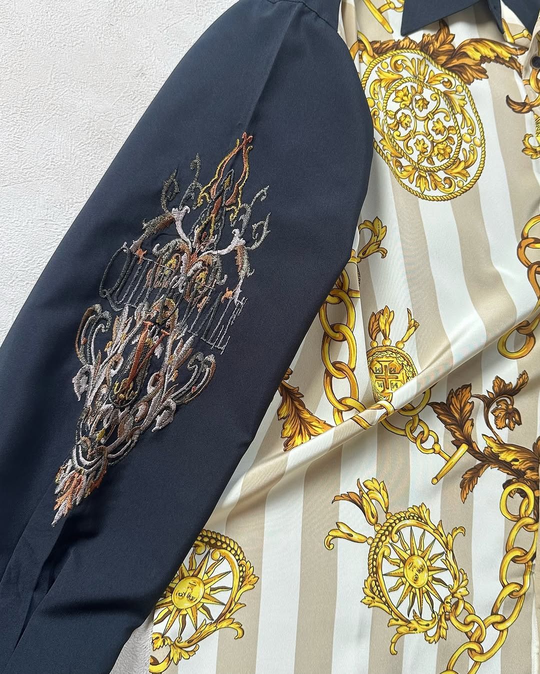 Designer × Vintage QUINTO VIALE 90’s GOLD BAROQUE SHIRT Size US XL / EU 56 / 4 - 4 Thumbnail