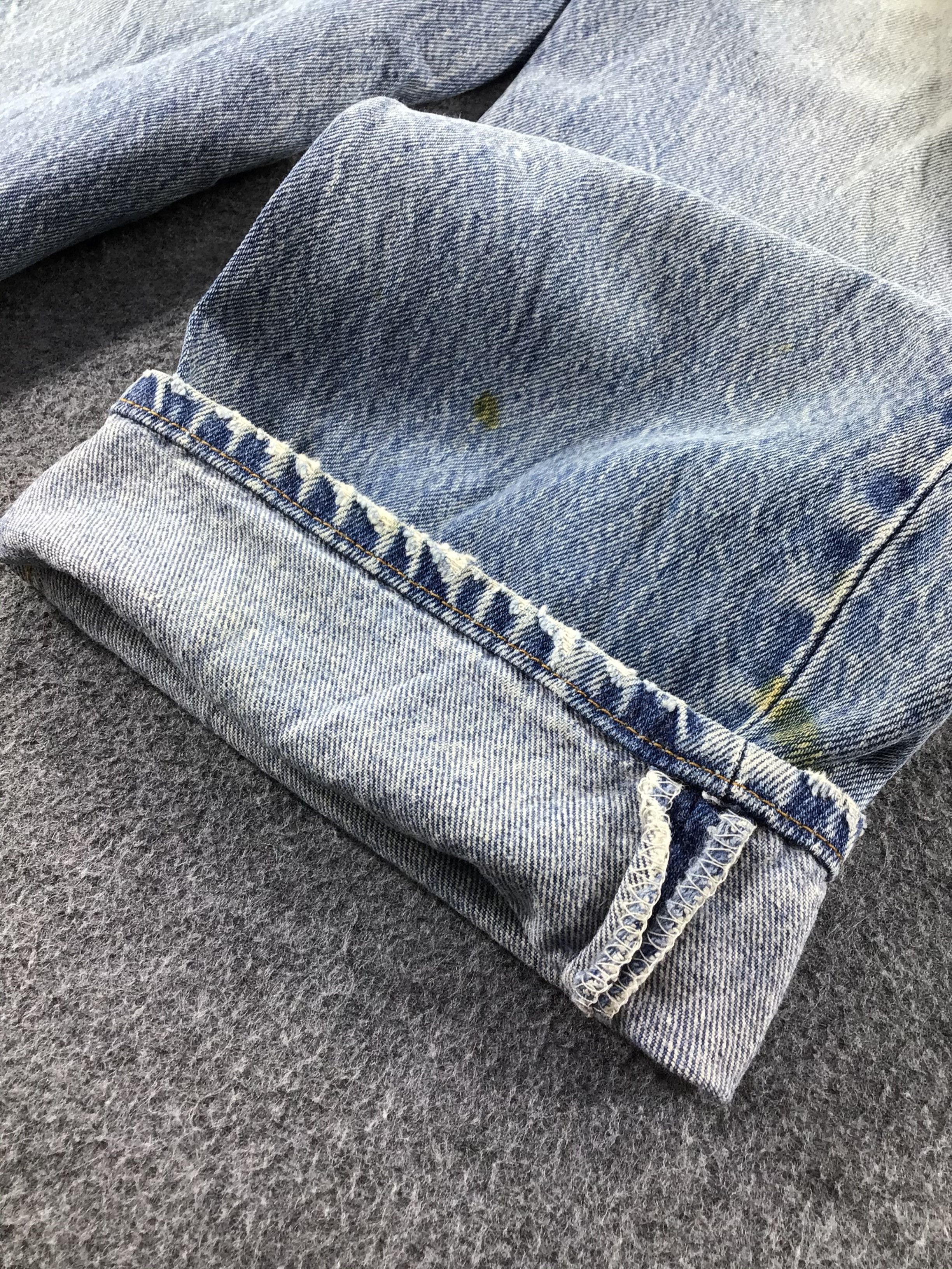 Levi's Vintage Levis 501 Jeans Faded Blue Jeans -J423 Size US 37 - 7 Thumbnail
