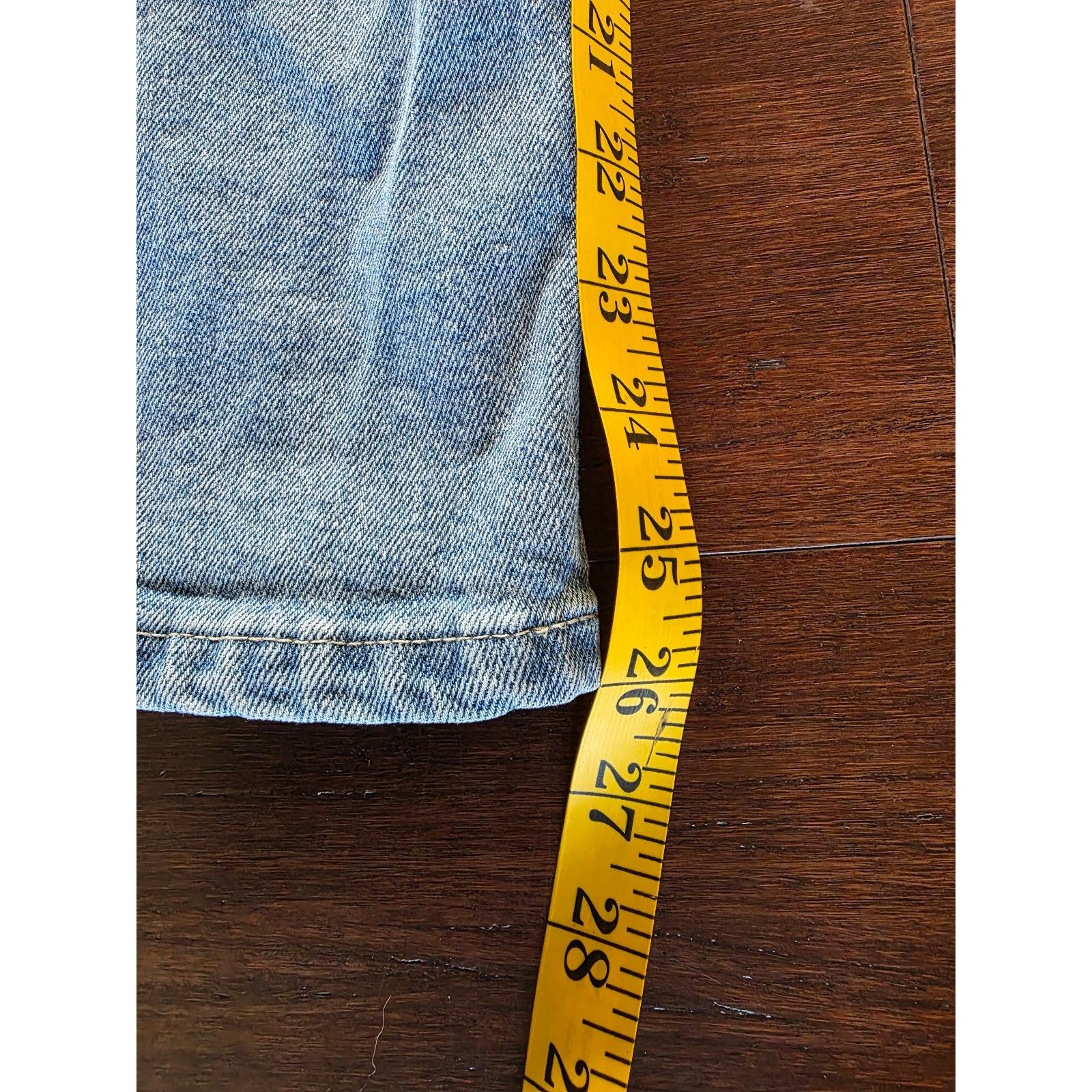 Calvin Klein Calvin Klein Jeans Women's Jeans sz 10 Blue Light Wash Relax Size 32" / US 10 / IT 46 - 6 Thumbnail