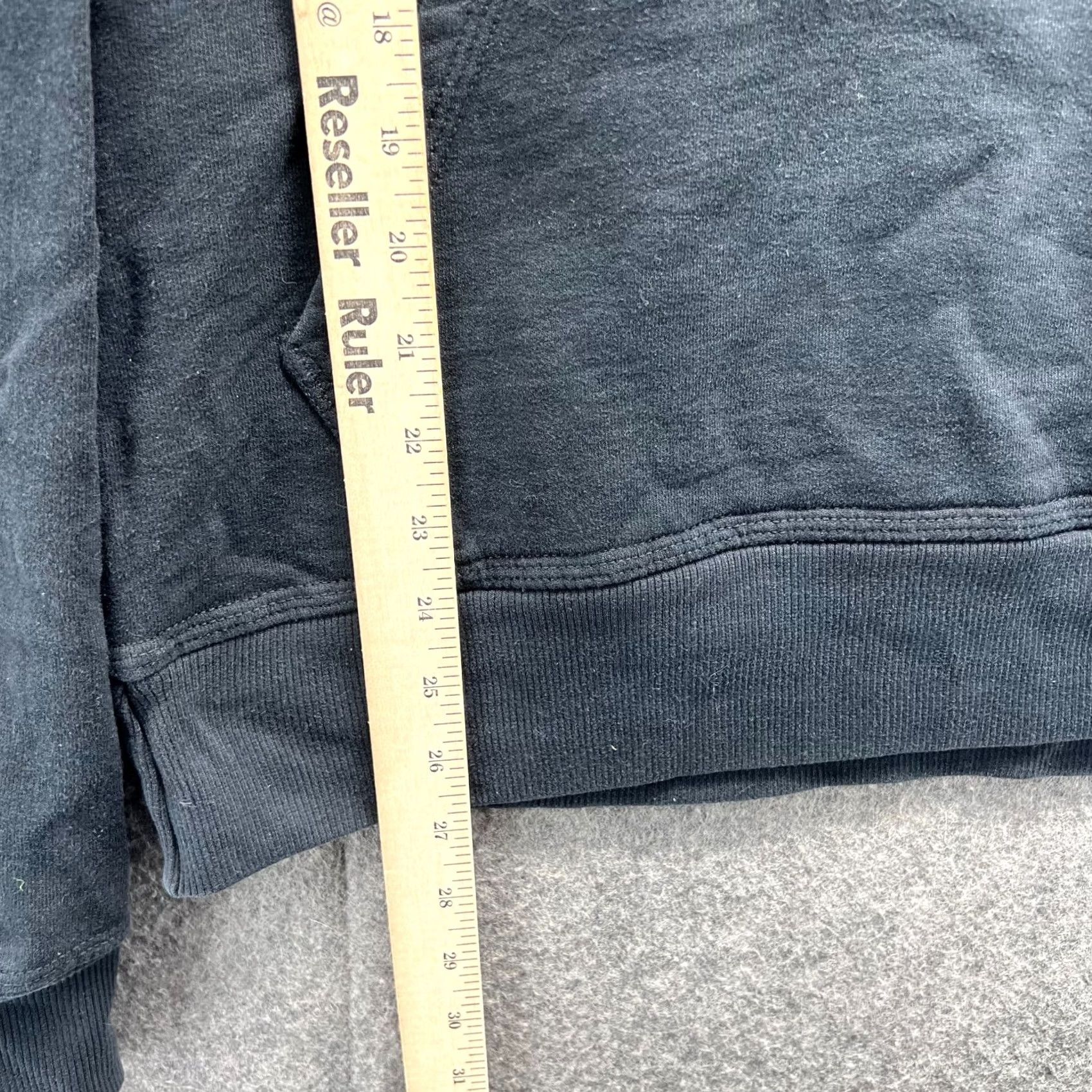 Champion VINTAGE Champion Hoodie Mens M Black Fleece Spell Out Sweater Cotton Y2K Size US M / EU 48-50 / 2 - 5 Thumbnail