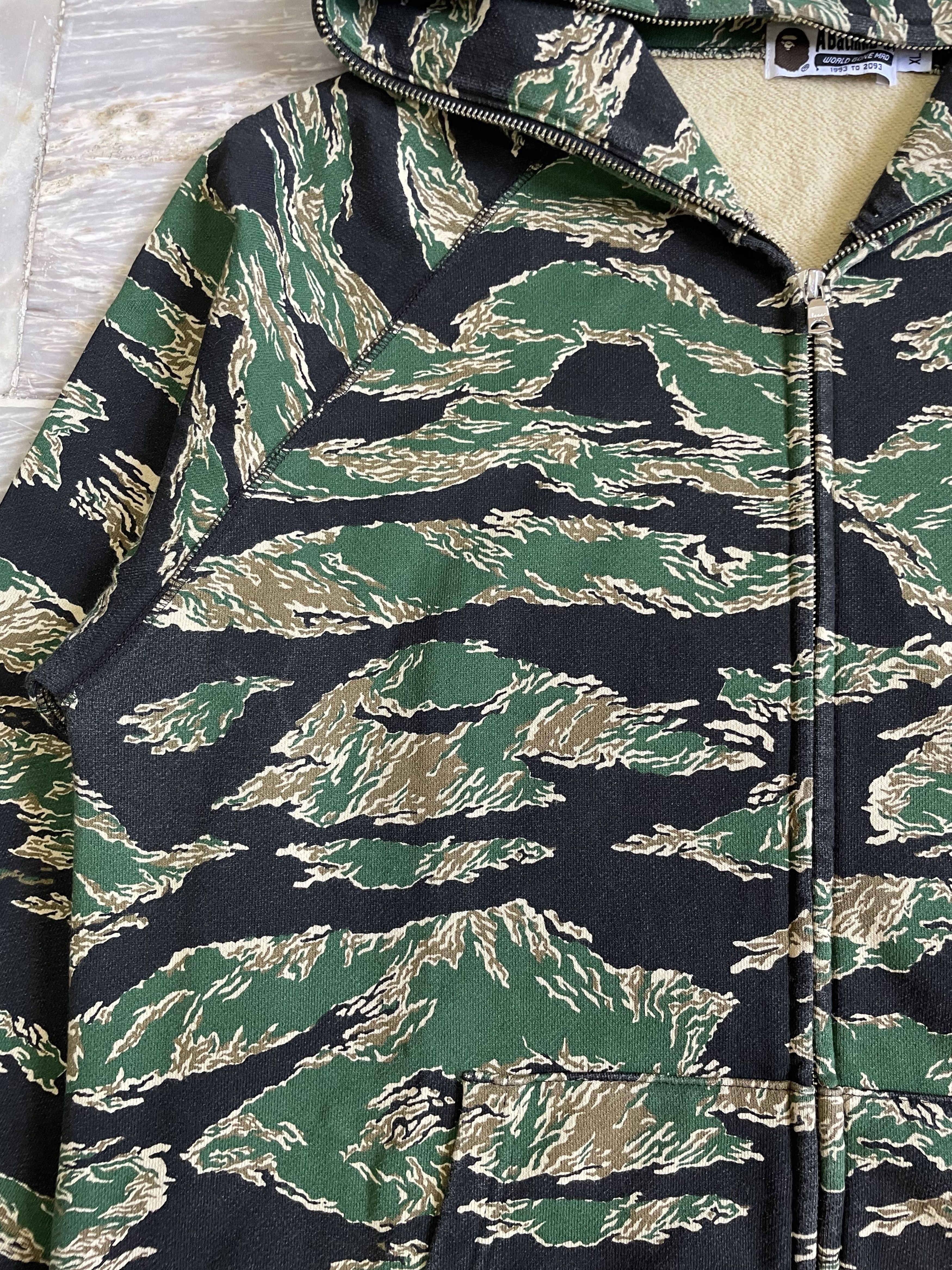 Bape × Nigo OG Bape Tiger Camo Full Zip Hoodie Size US XL / EU 56 / 4 - 4 Thumbnail