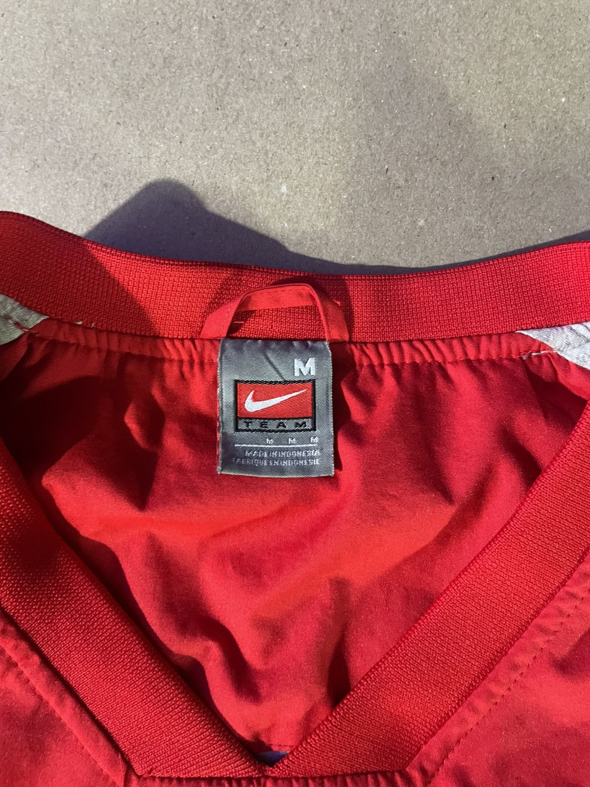 Nike Red Vintage Nike Sweatshirt Size US M / EU 48-50 / 2 - 3 Thumbnail