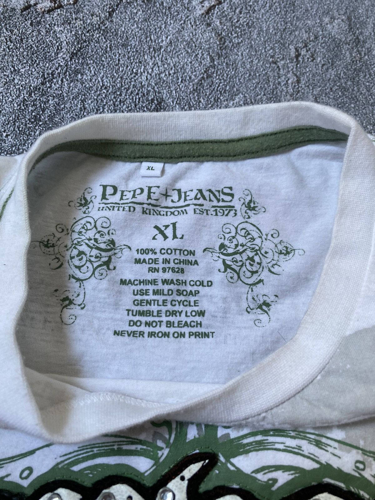Pepe Jeans Pepe Jeans Vintage T-Shirt – XL – Y2K Streetwear Style Size US XL / EU 56 / 4 - 5 Thumbnail