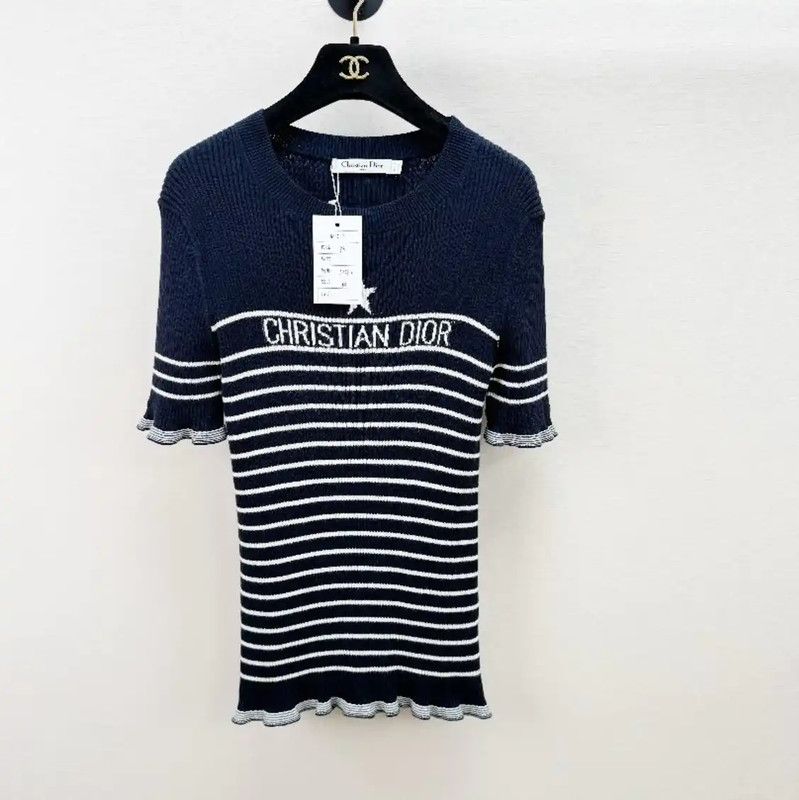 Dior Dior Women's Short Sleeve Navy Cotton T-Shirt 0089 Size S / US 4 / IT 40 - 1 Thumbnail