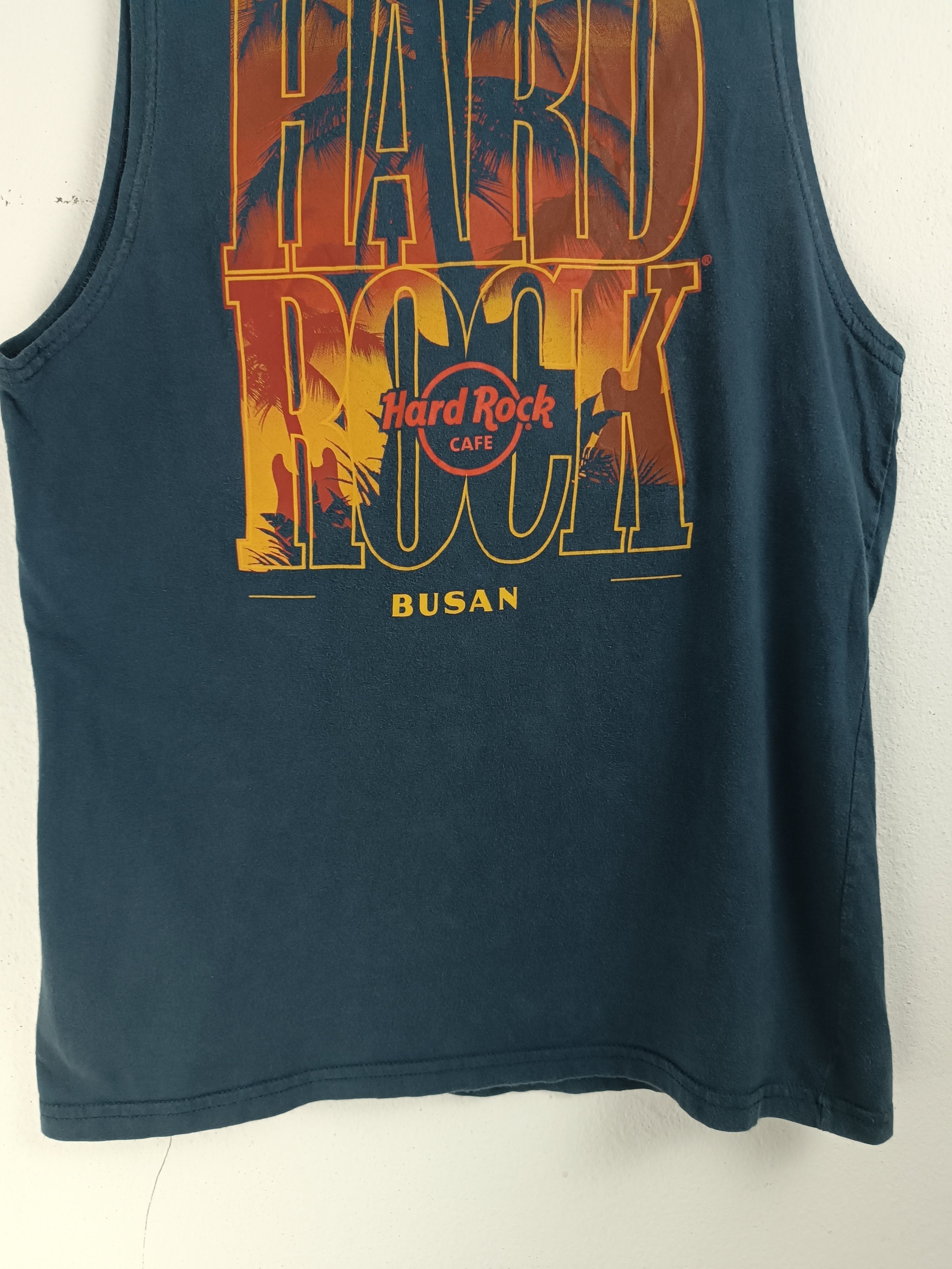 Hard Rock Cafe VINTAGE FADED HARD ROCK CAFE BUSAN TANK TOP Size US S / EU 44-46 / 1 - 9 Thumbnail