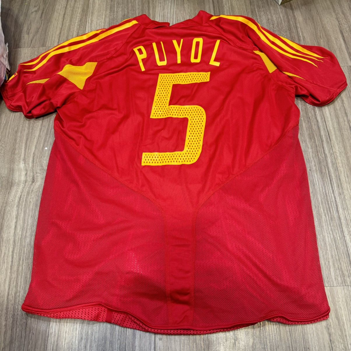 Adidas Spain 04/05 player issue home shirt #5 Puyol Size US L / EU 52-54 / 3 - 2 Thumbnail