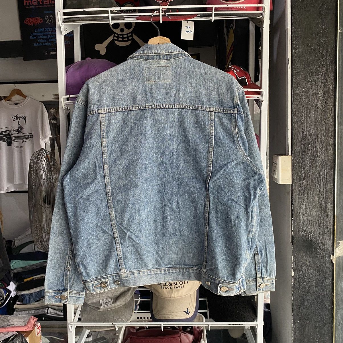 Hugo Boss Hugo Boss Faded Blue Denim Jacket Size US M / EU 48-50 / 2 - 2 Thumbnail