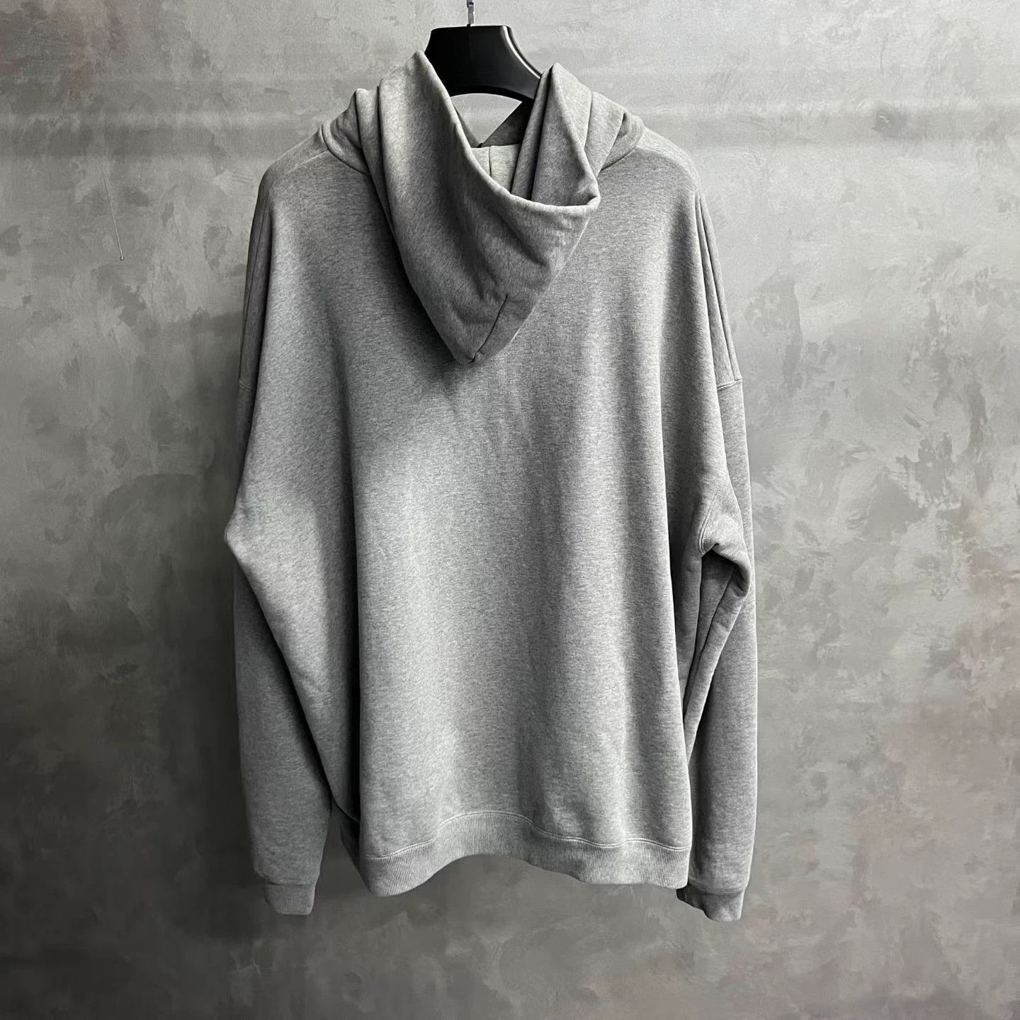 Balenciaga Balenciaga Gray Logo Print Longsleeve Sweatshirt XS Size US XS / EU 42 / 0 - 2 Thumbnail