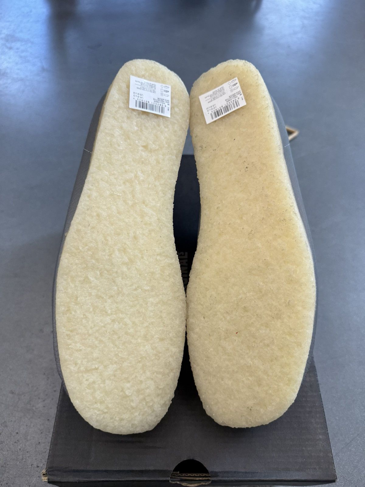 Clarks × Supreme 2025 Clarks Originals Wallabee Supreme Silver Reflective Size US 9.5 / EU 42-43 - 13 Thumbnail