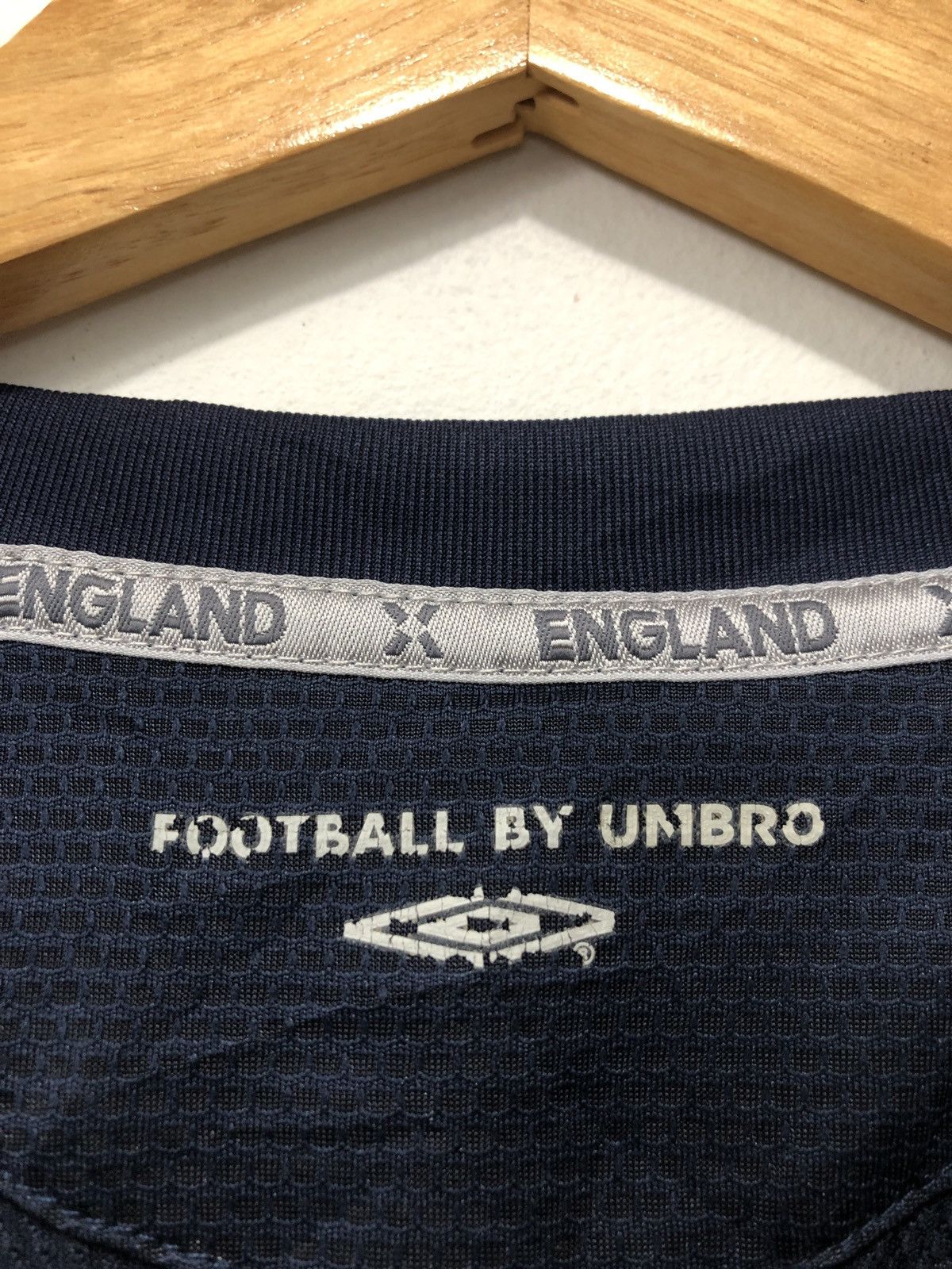 Umbro × Vintage Vintage Umbro England Nationwide Jersey Size US L / EU 52-54 / 3 - 4 Thumbnail
