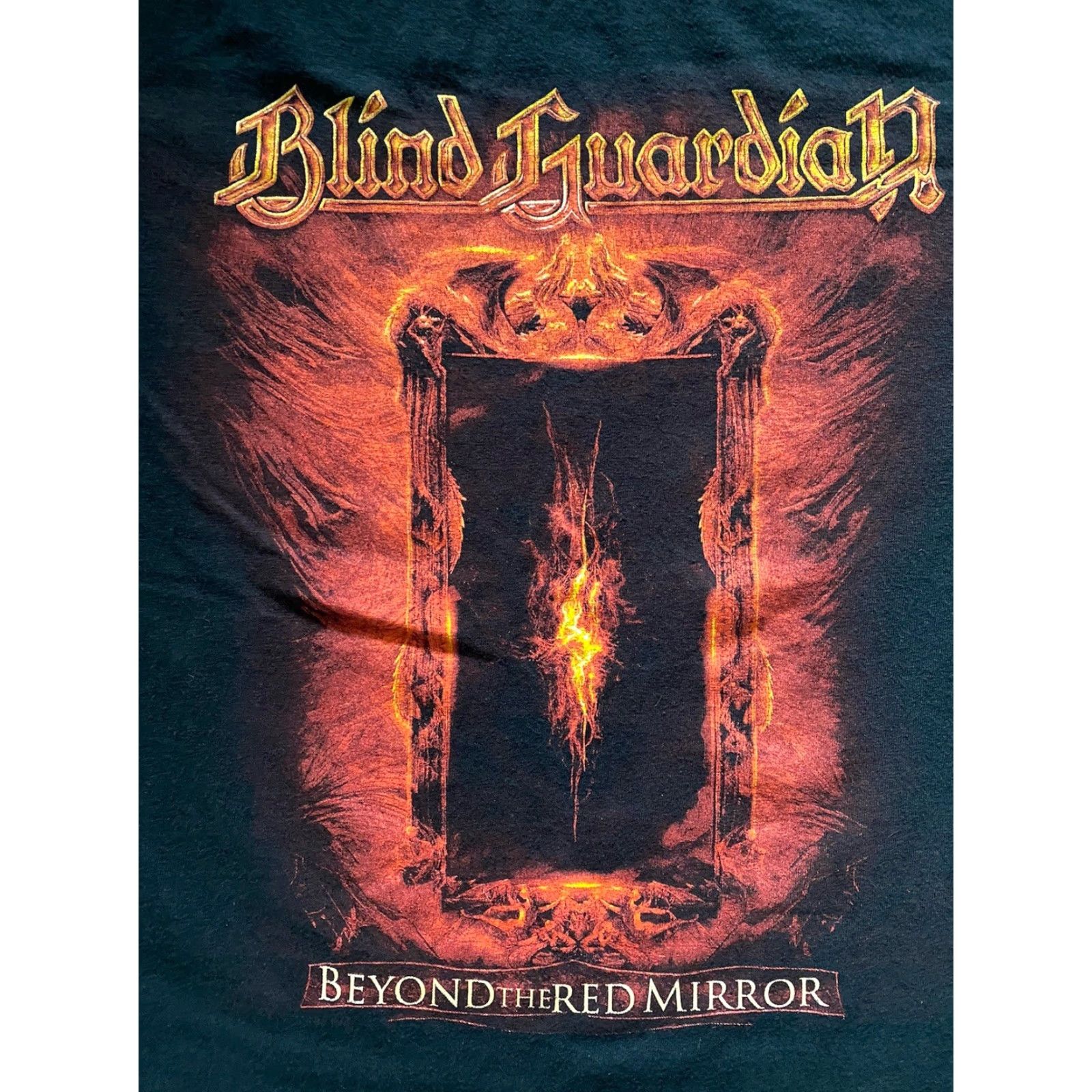 Gildan VINTAGE 2015 Blind Guardian Beyond The Red Mirror T Shirt Black Size M Size US M / EU 48-50 / 2 - 3 Thumbnail