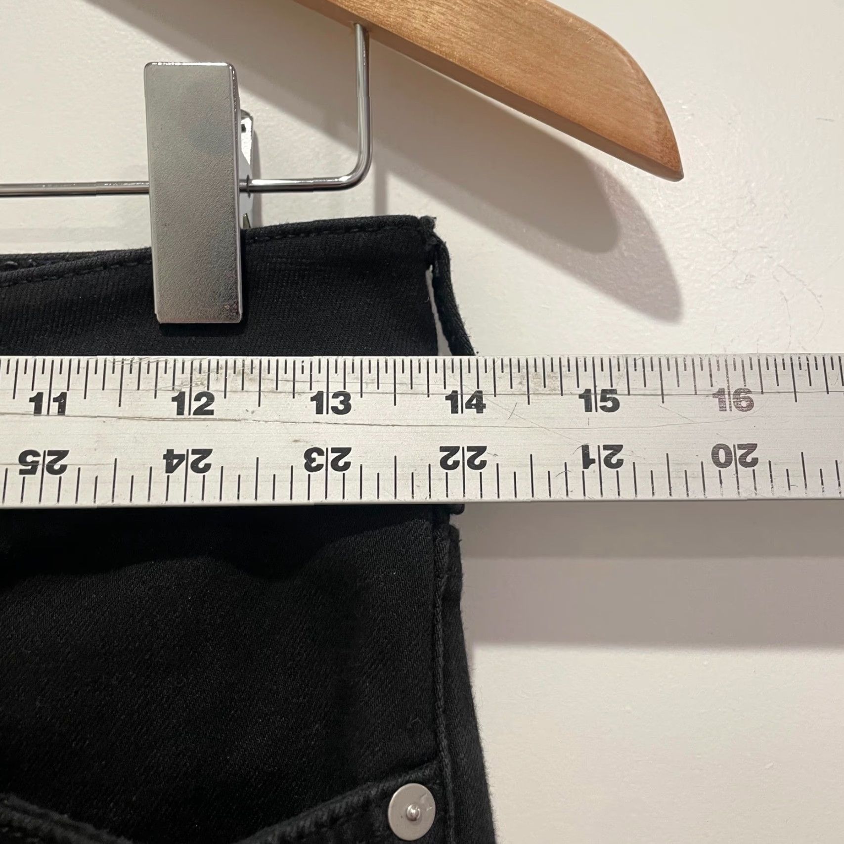 Vintage Pilcro and the Letterpress High Rise Denim Legging Black Jeans 26 Womens Slim Skinny 5-Pocket Inseam 27in Rise Mid 8.5-10.5in Cotton Blend Denim Pants Size 26" / US 2 / IT 38 - 5 Thumbnail