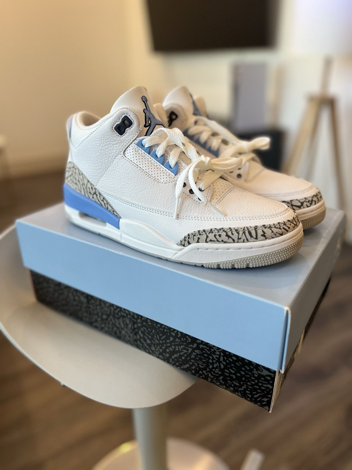 Jordan Brand UNC Jordan 3 Size US 9 / EU 42 - 2 Thumbnail