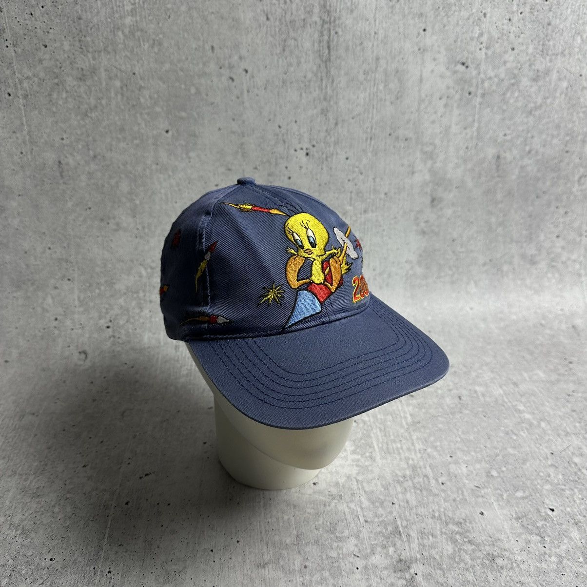 Vintage × Warner Bros Vintage 1998 Looney Tunes Warner Bros Streetwear Cap Size ONE SIZE - 1 Thumbnail