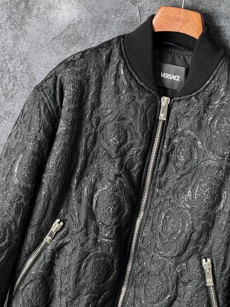 Versace Versace Black dark stripe stand-up collar zip-up jacket Size US M / EU 48-50 / 2 - 4 Thumbnail