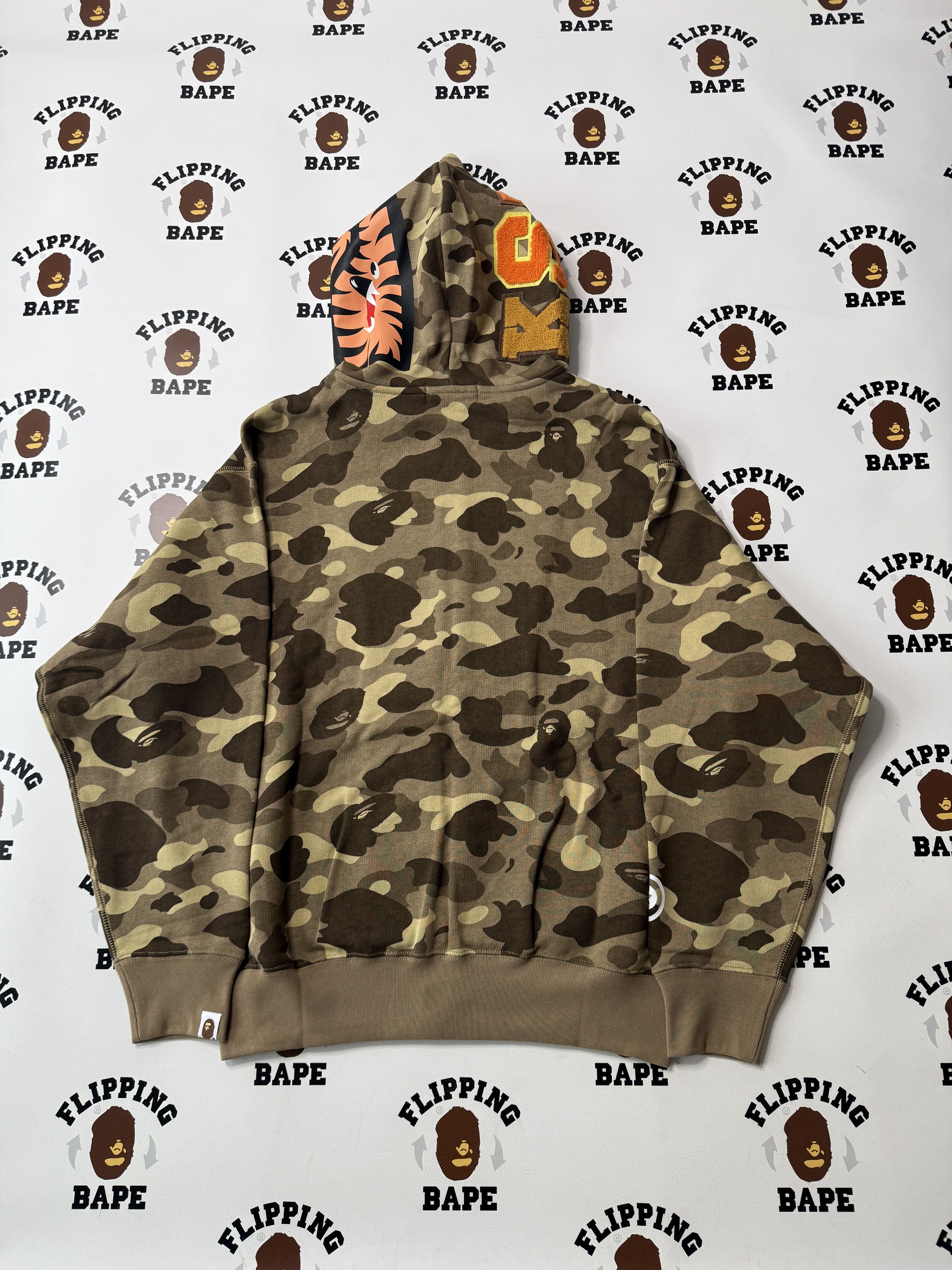 Bape BAPE X STRAYKIDS PUPPYM SHARK FULL ZIP HOODIE Size US S / EU 44-46 / 1 - 2 Thumbnail