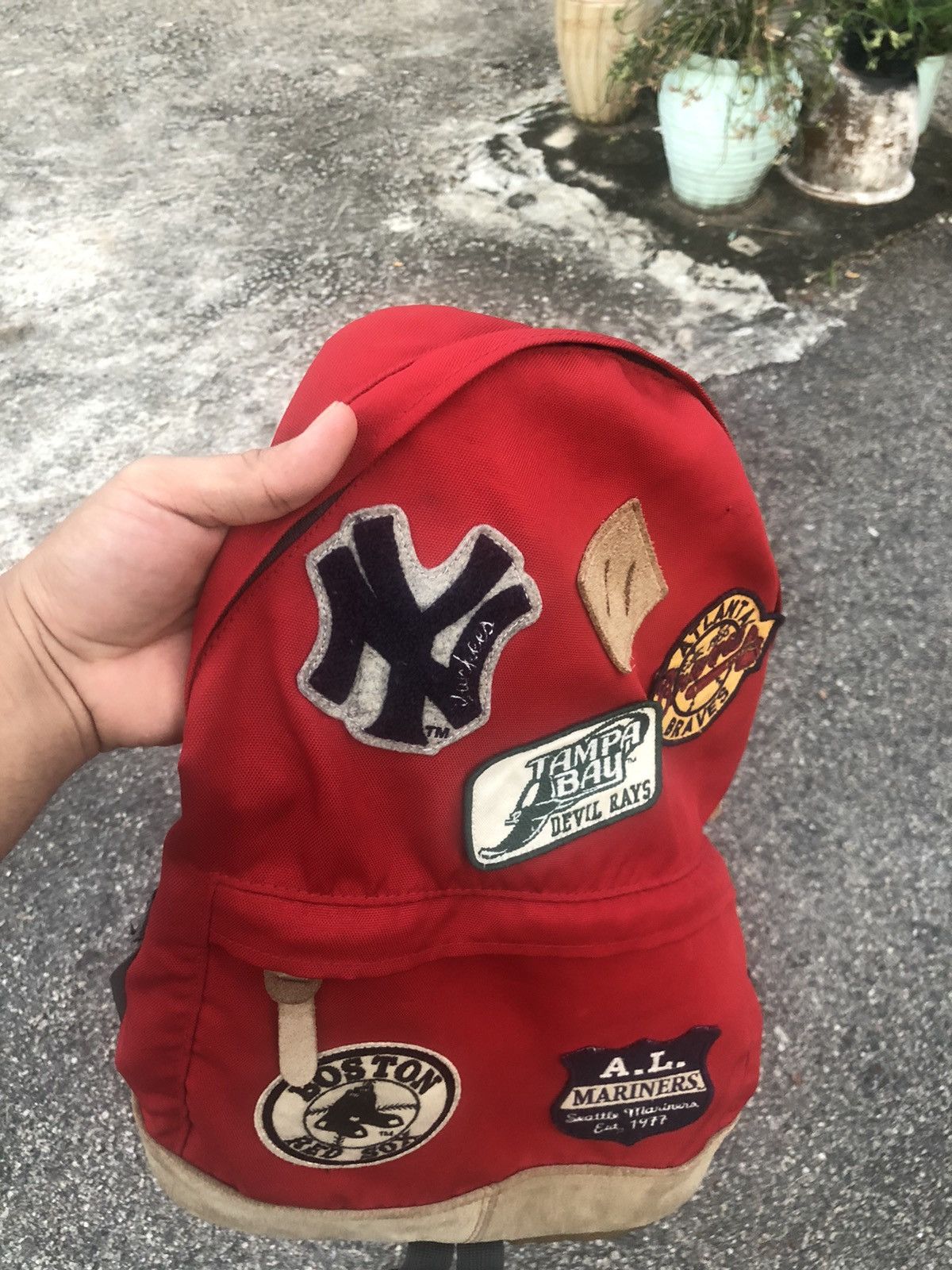 MLB Rare❗️Vintage MLB x Uniqlo Multi Patches Clup Bag Pack Size ONE SIZE - 9 Thumbnail