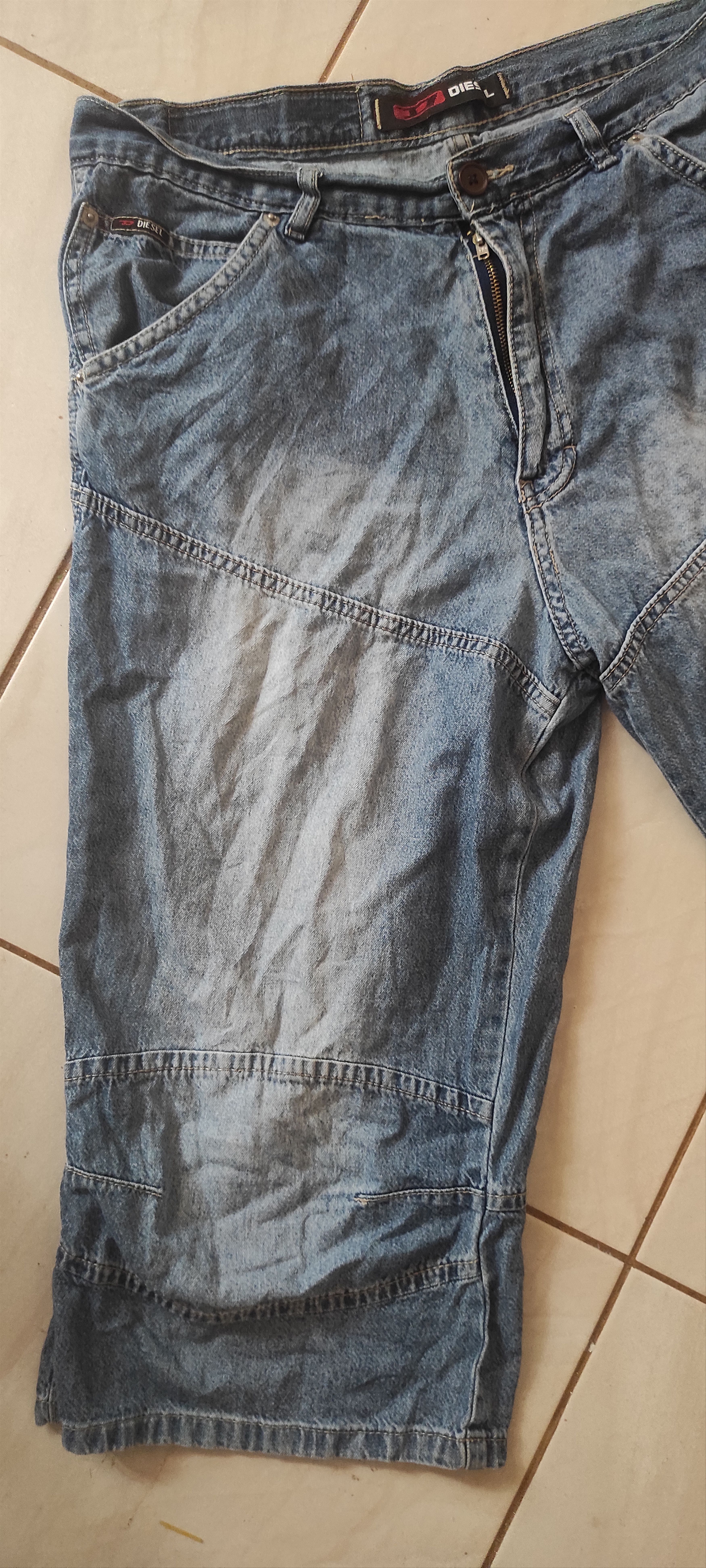 Diesel Diesel Bermuda Denim Shorts Cargo Pockets Size 33 Size US 33 - 6 Thumbnail