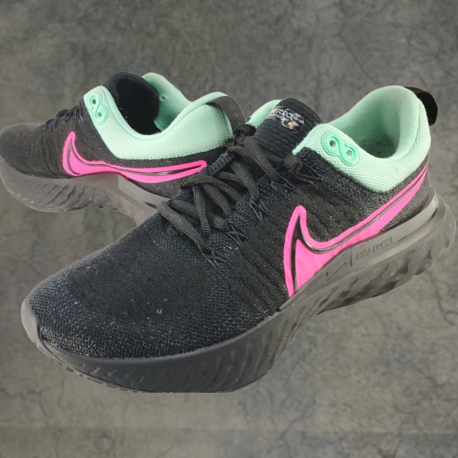 Nike Nike React Infinity Run Flyknit 2 Women's 9.5 Black Pink Mint DC6757 993 Nike ID Flyknit Running Shoe Womens Shoes Size US 7 / IT 37 - 1 Thumbnail