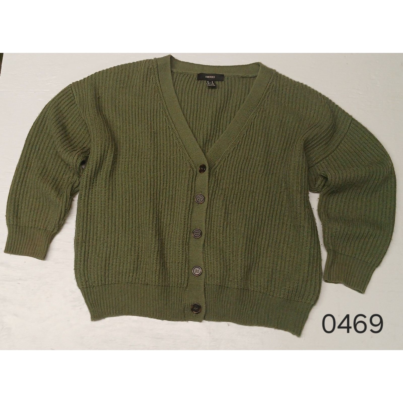 Forever 21 Forever 21 (Medium) Green Button Long Knitted Sweatshirt Size M / US 6-8 / IT 42-44 - 1 Thumbnail