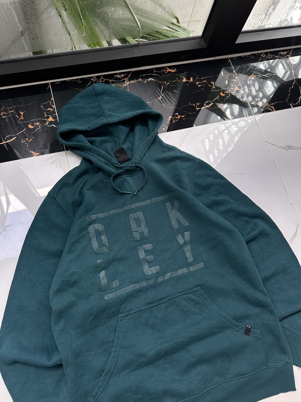 Oakley OAKLEY VINTAGE BIG LOGO STREETWEAR HOODIE Size US L / EU 52-54 / 3 - 4 Thumbnail